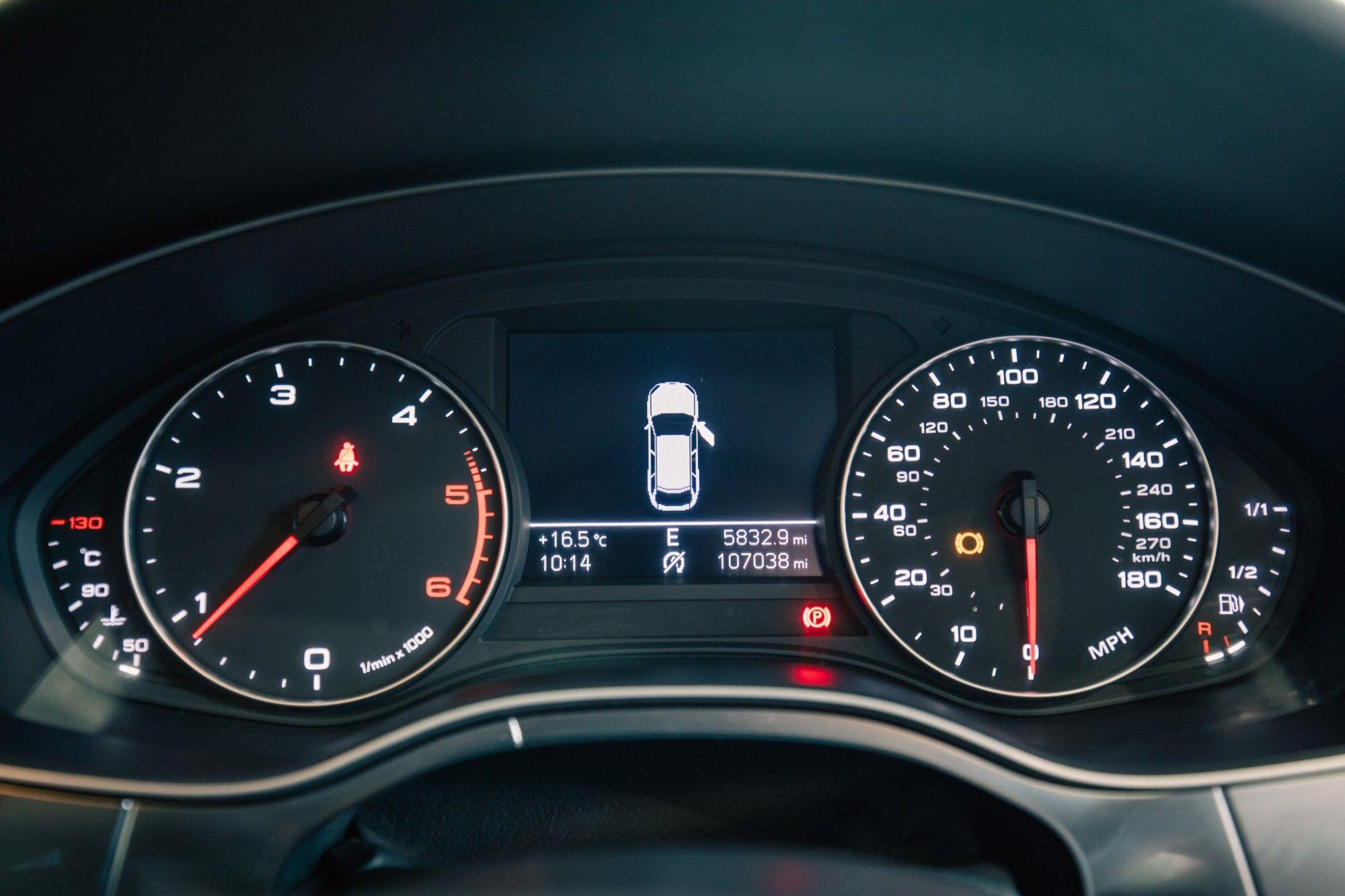 Audi A6 view 17