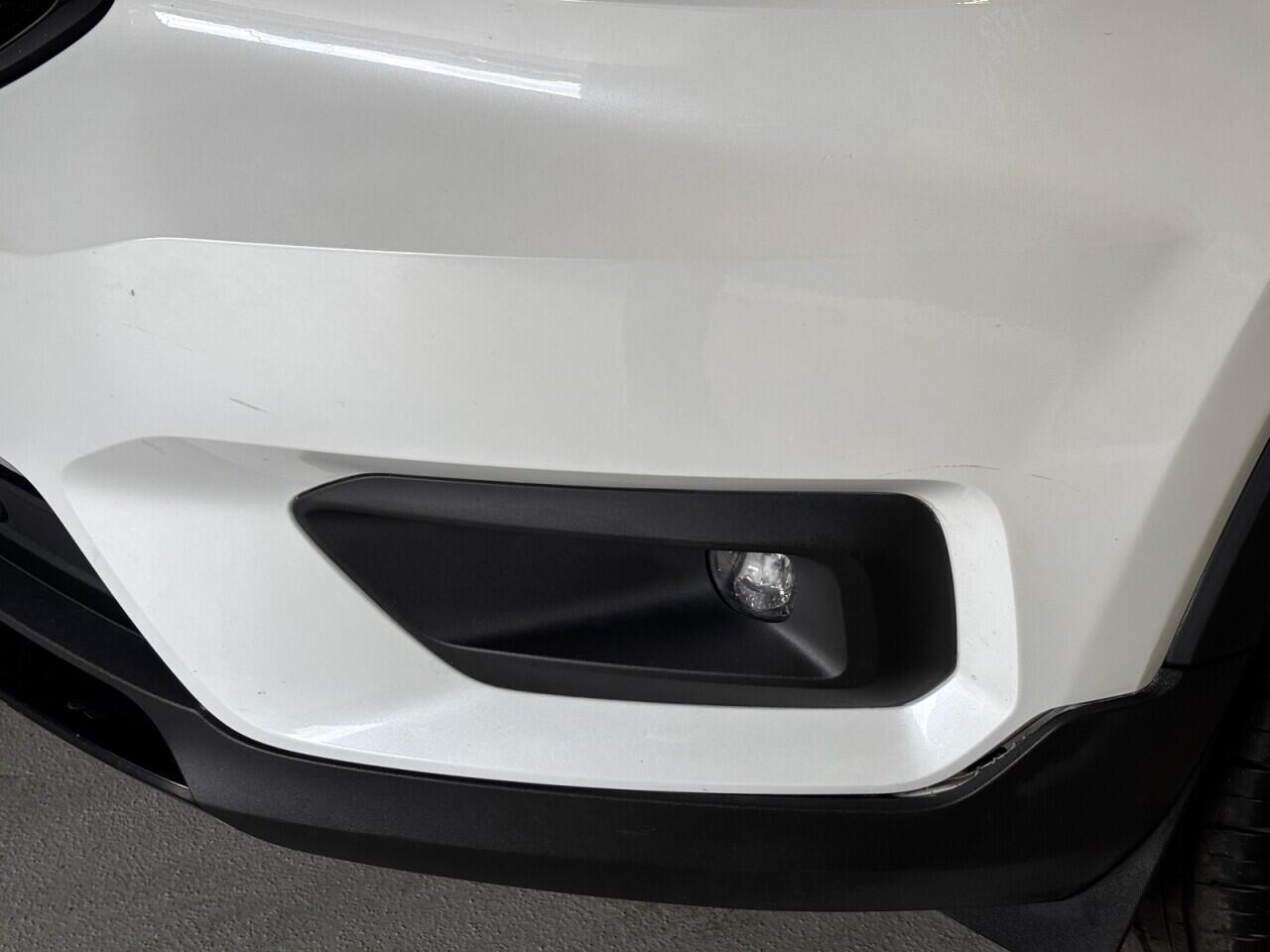 Volvo XC40 view 42