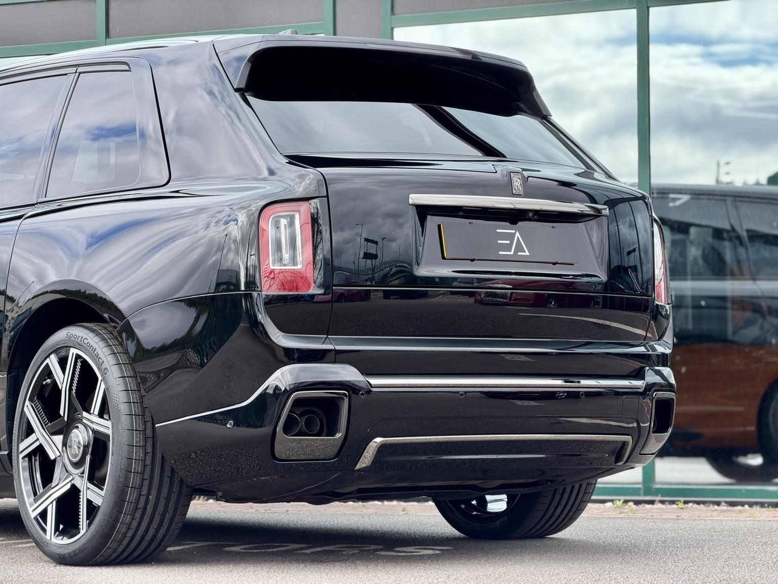 Rolls-Royce Cullinan view 30
