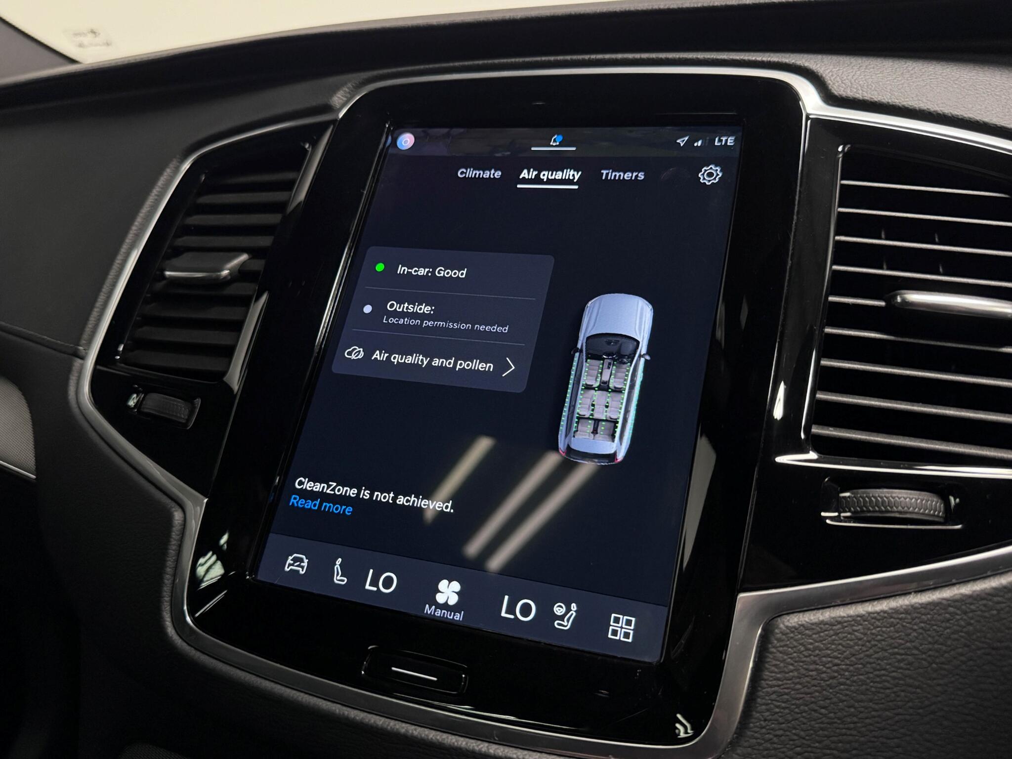 Volvo XC90 view 57