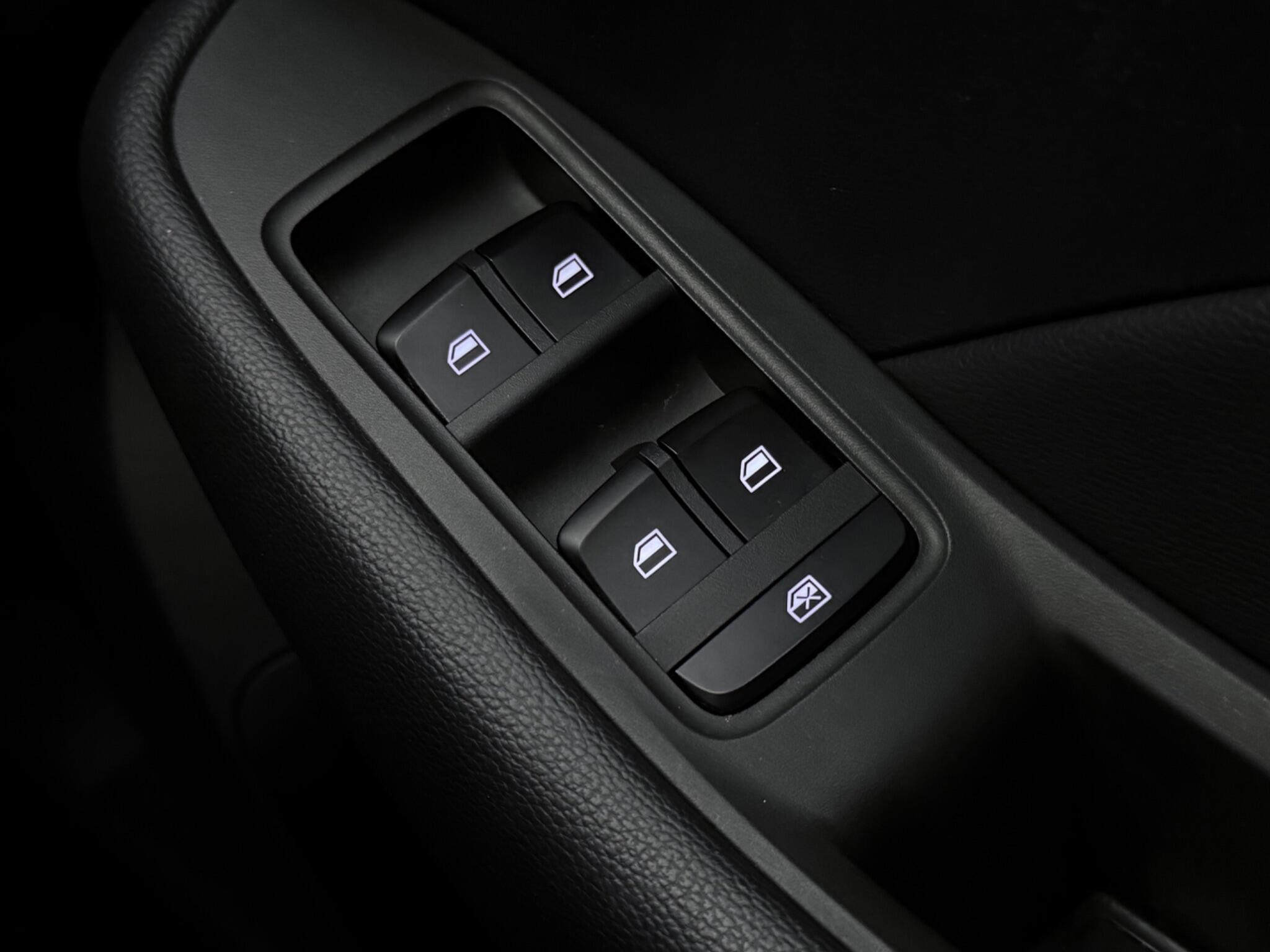 MG ZS view 17