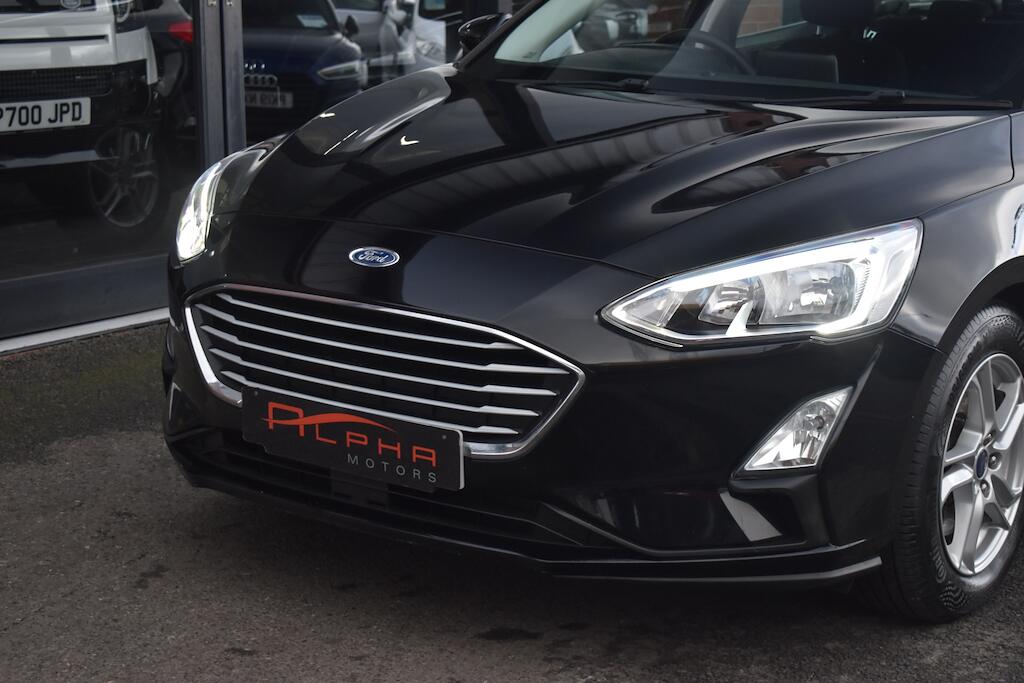 Ford Focus view 21