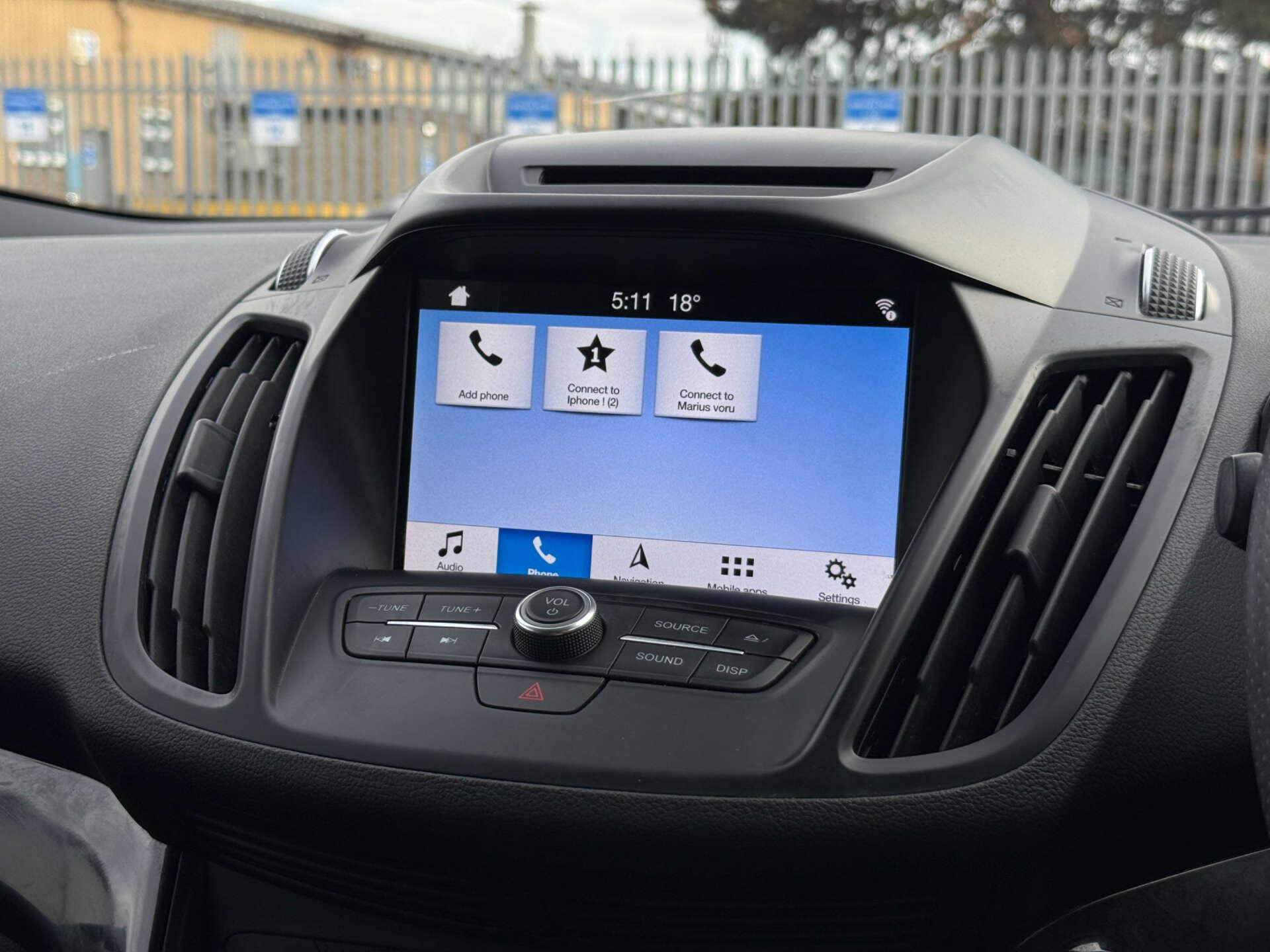 Ford Kuga view 55