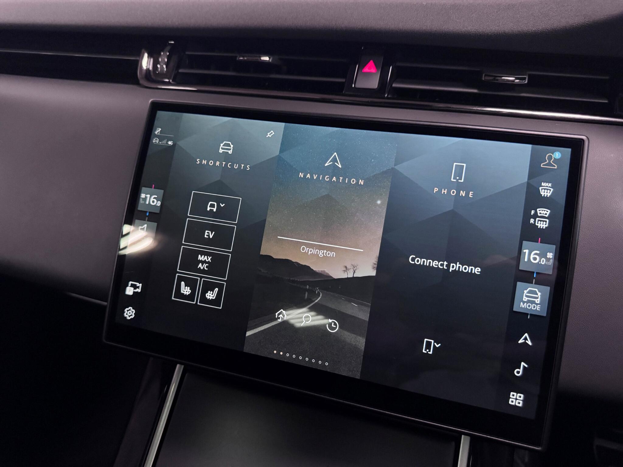 Land Rover Range Rover Evoque view 41