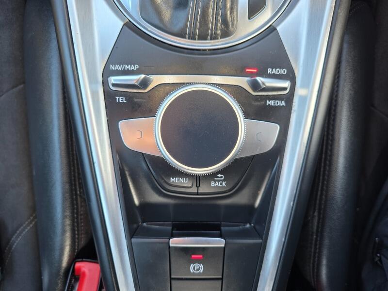 2015 Audi TT image 35