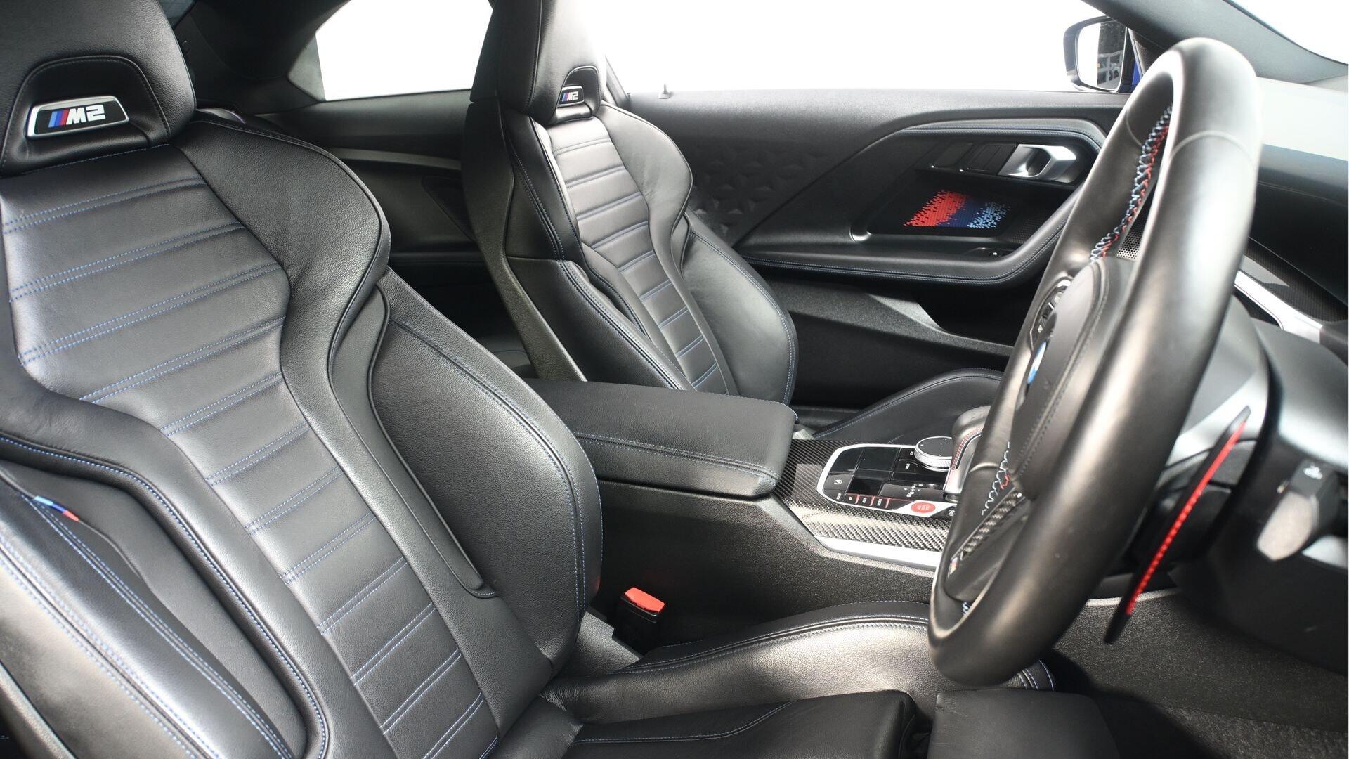 BMW M2 view 11