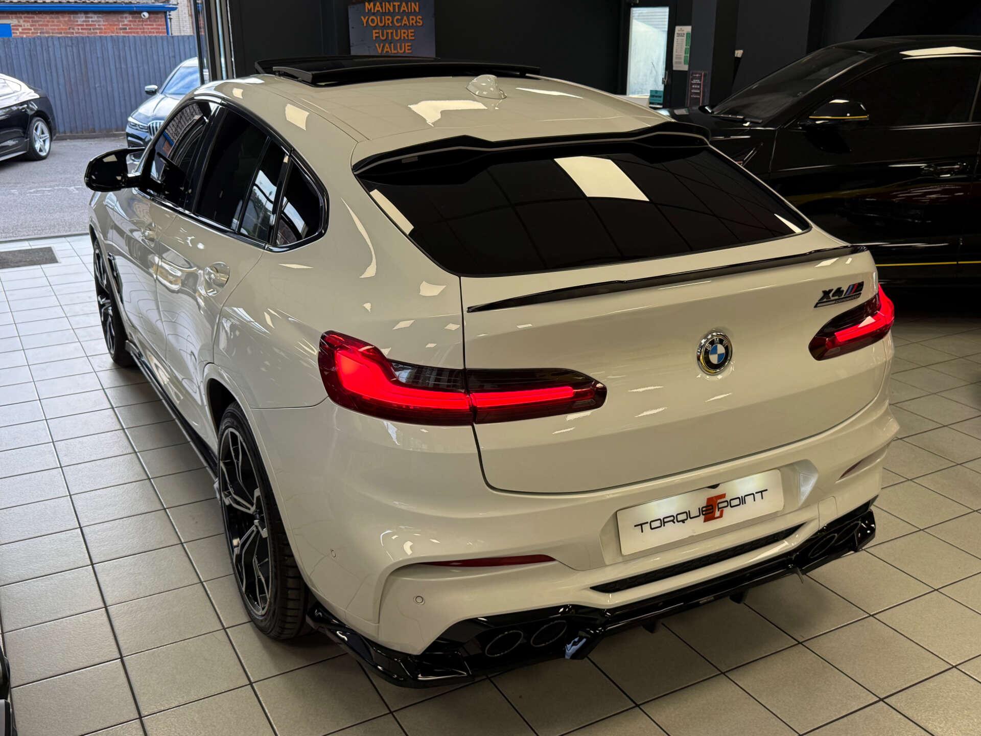BMW X4 M view 27