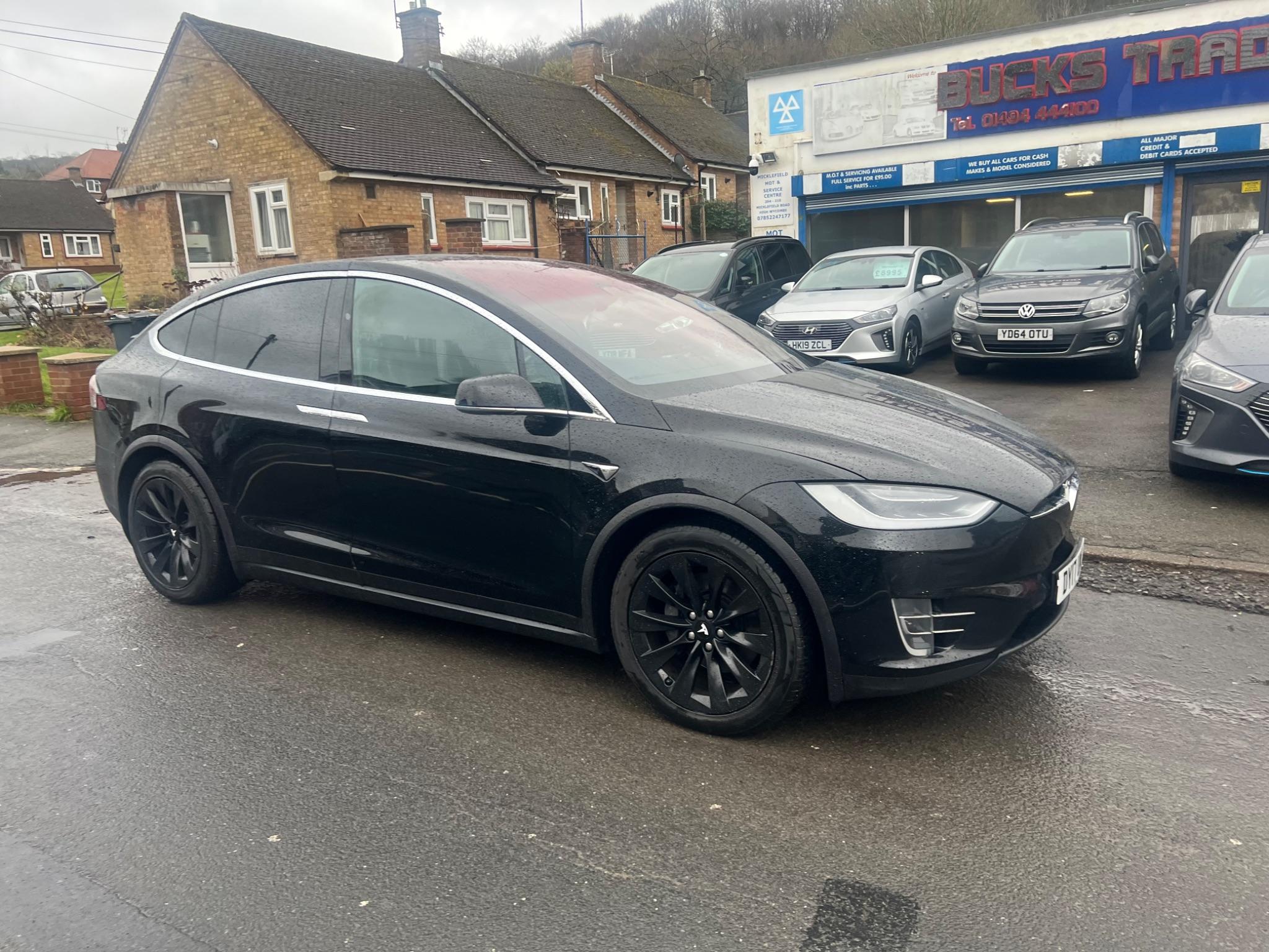 2017 Tesla Model X image 5