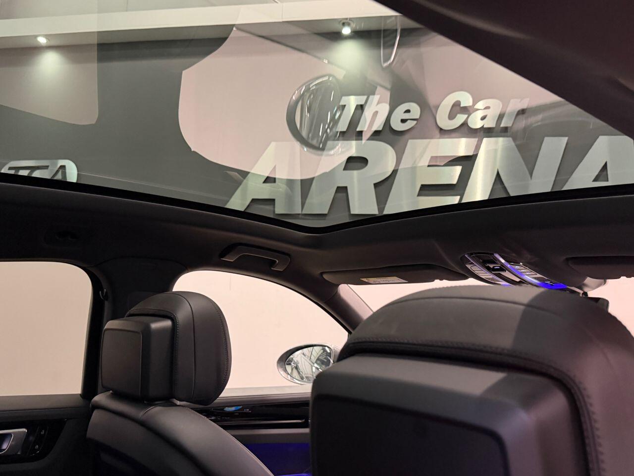 Porsche Cayenne view 45