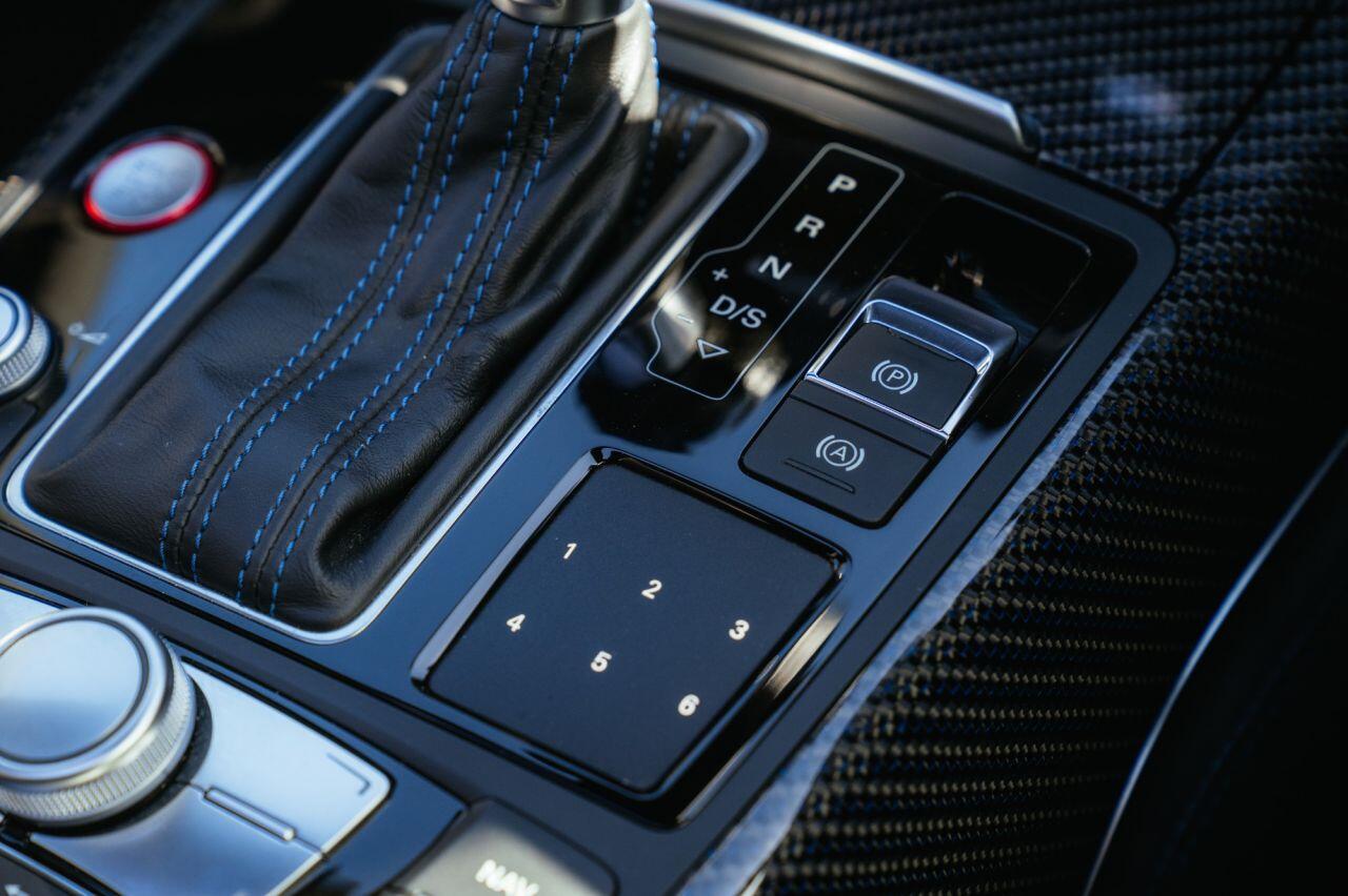 Audi RS6 view 82