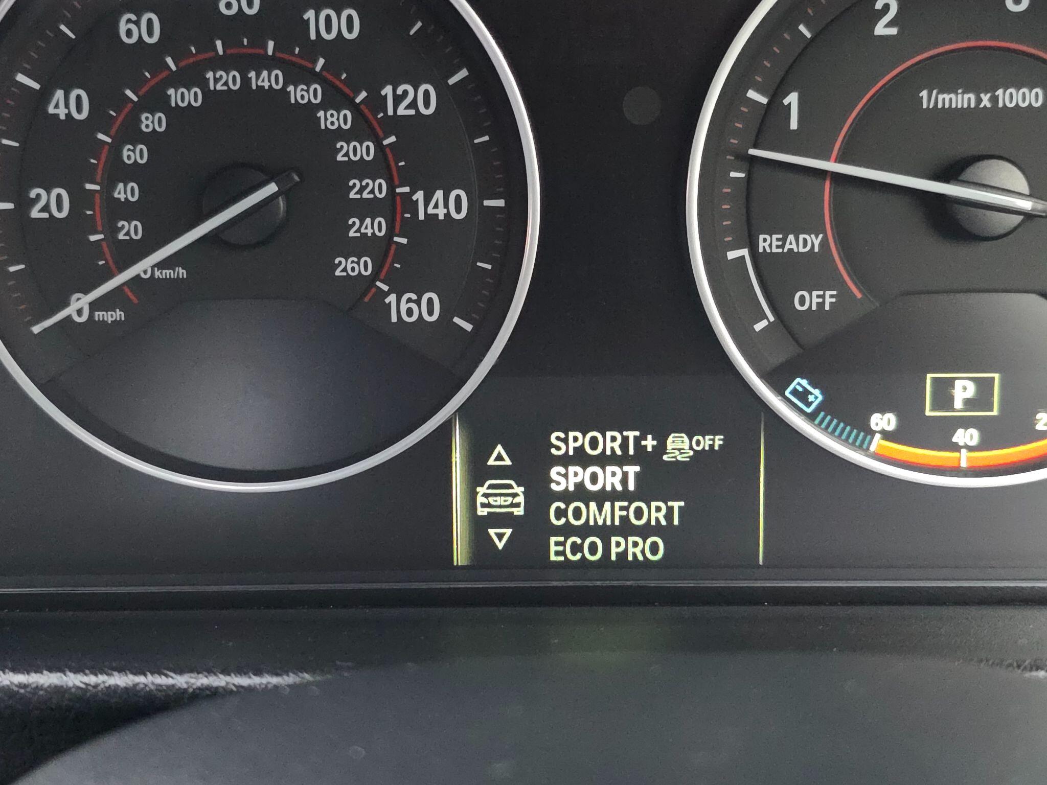 2013 BMW 3 Series image 75