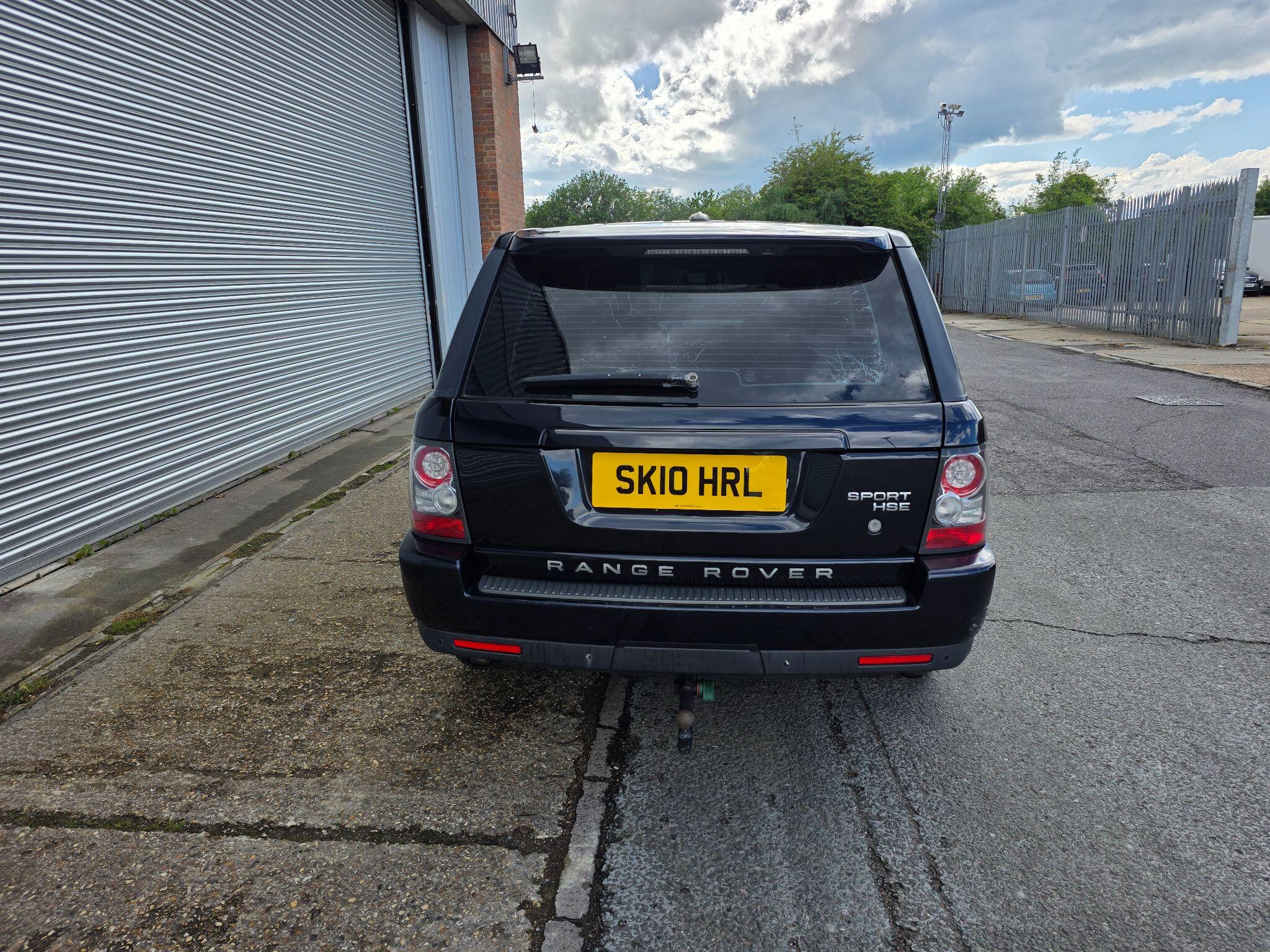 Land Rover Range Rover Sport view 13