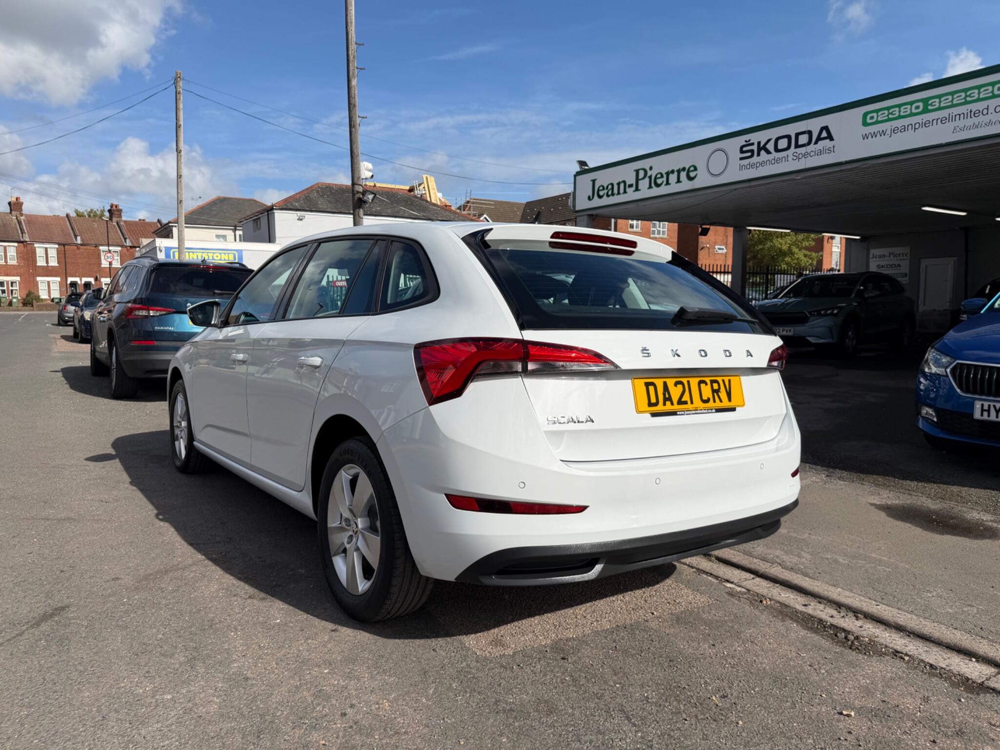 Skoda Scala view 4