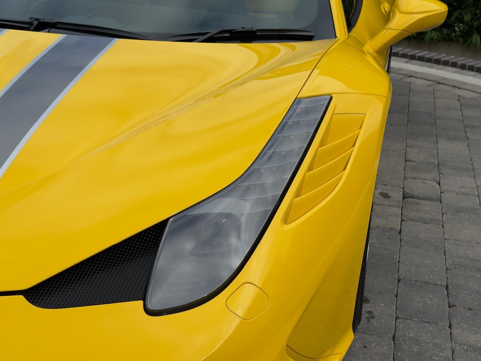 Ferrari 458 view 14