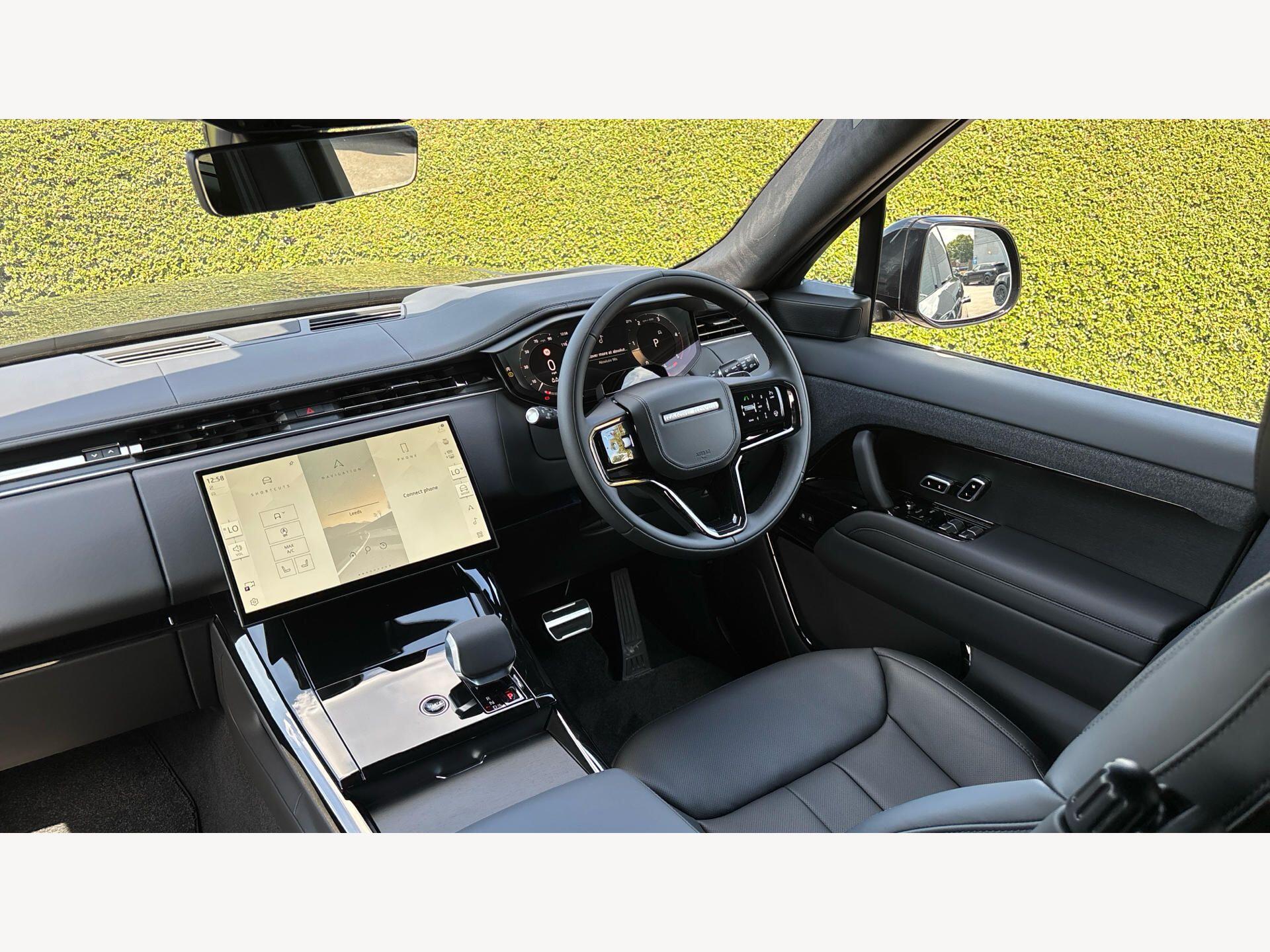 Land Rover Range Rover Sport view 29