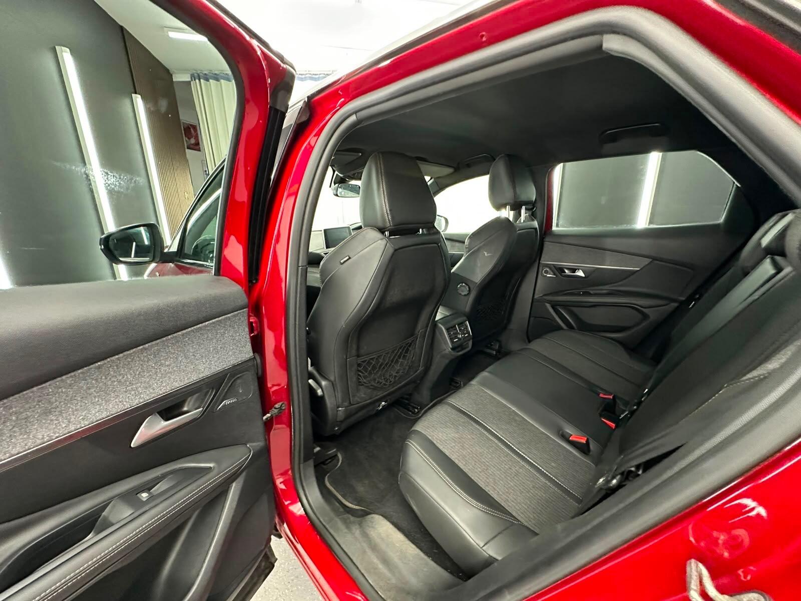 Peugeot 3008 view 25