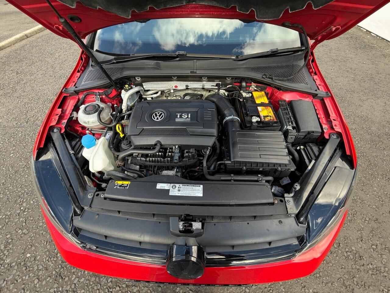 Volkswagen Golf view 33