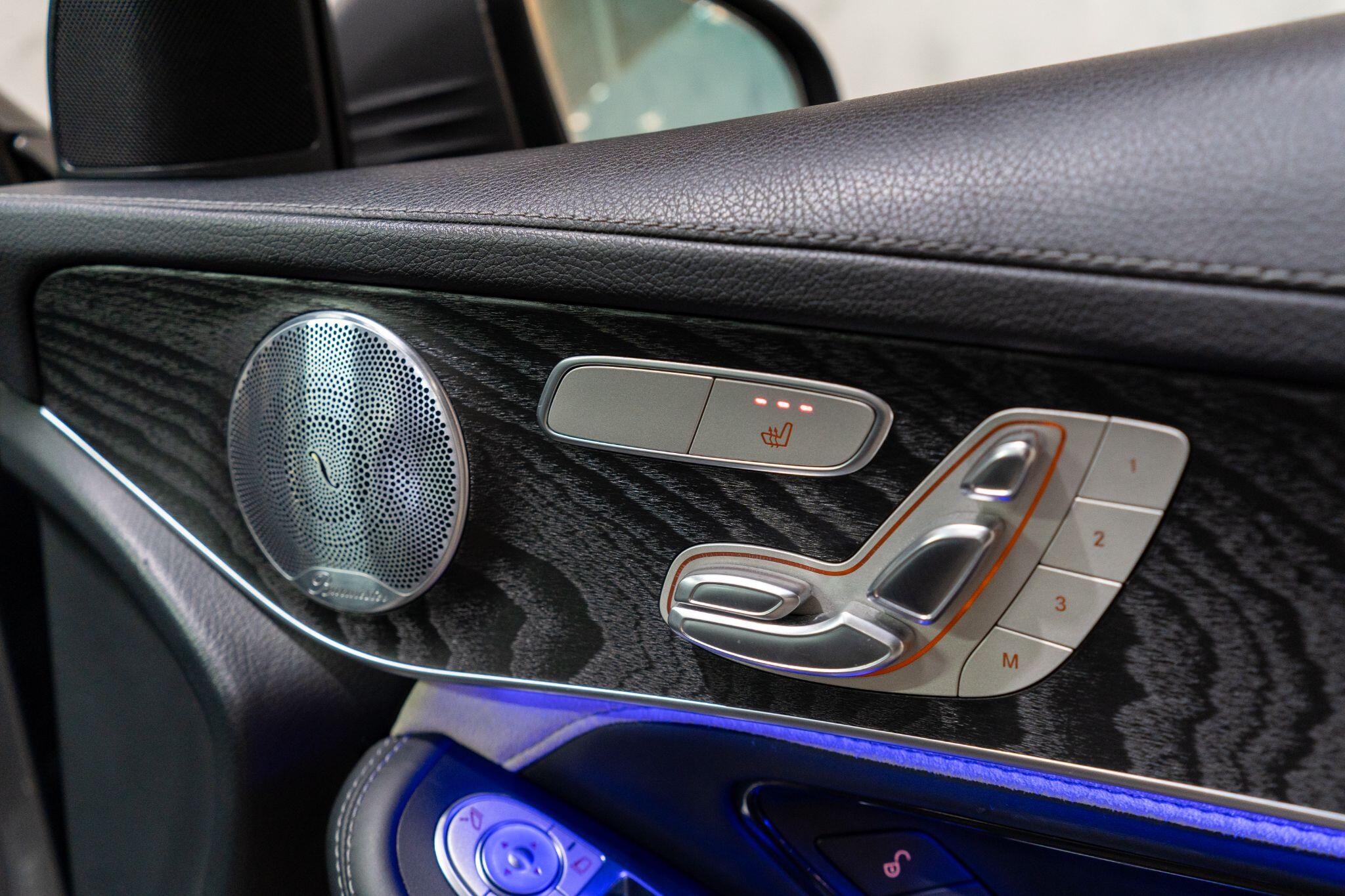 Mercedes-Benz GLC view 28