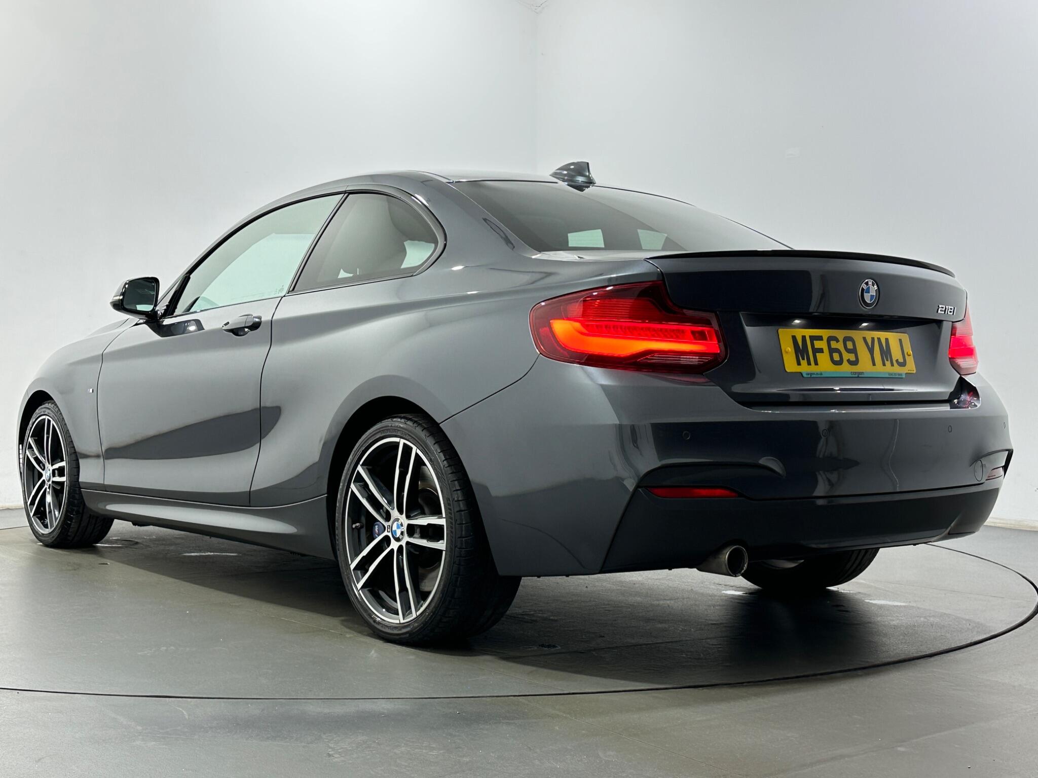 BMW 2 Series view 46