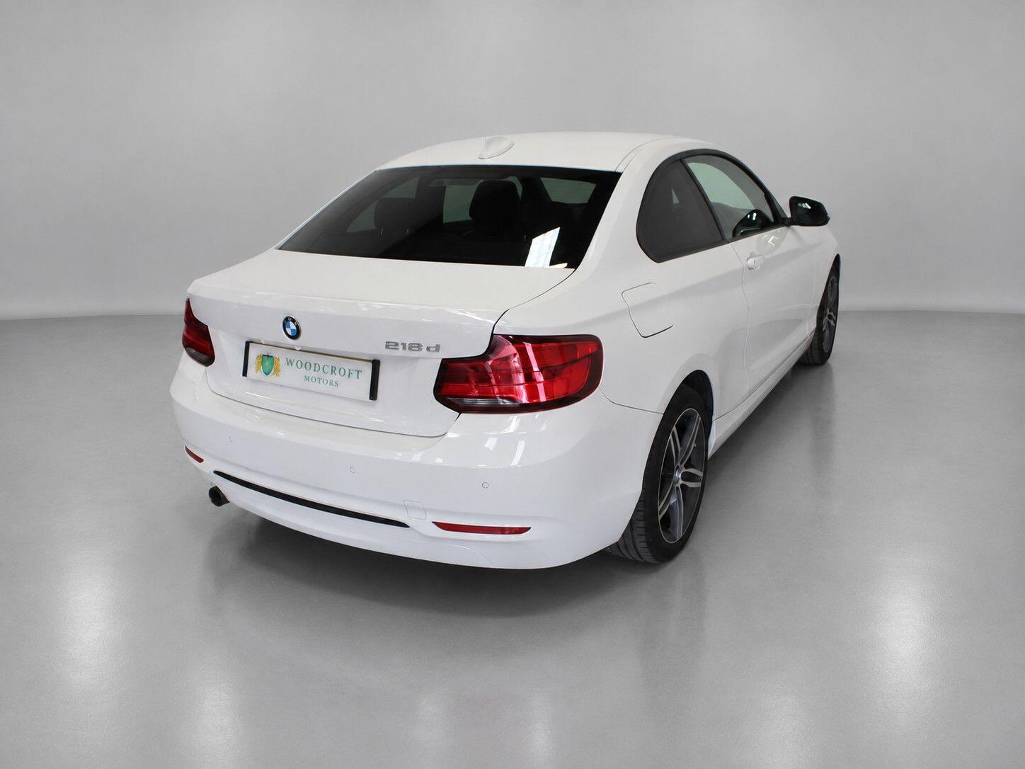 BMW 2 Series view 8