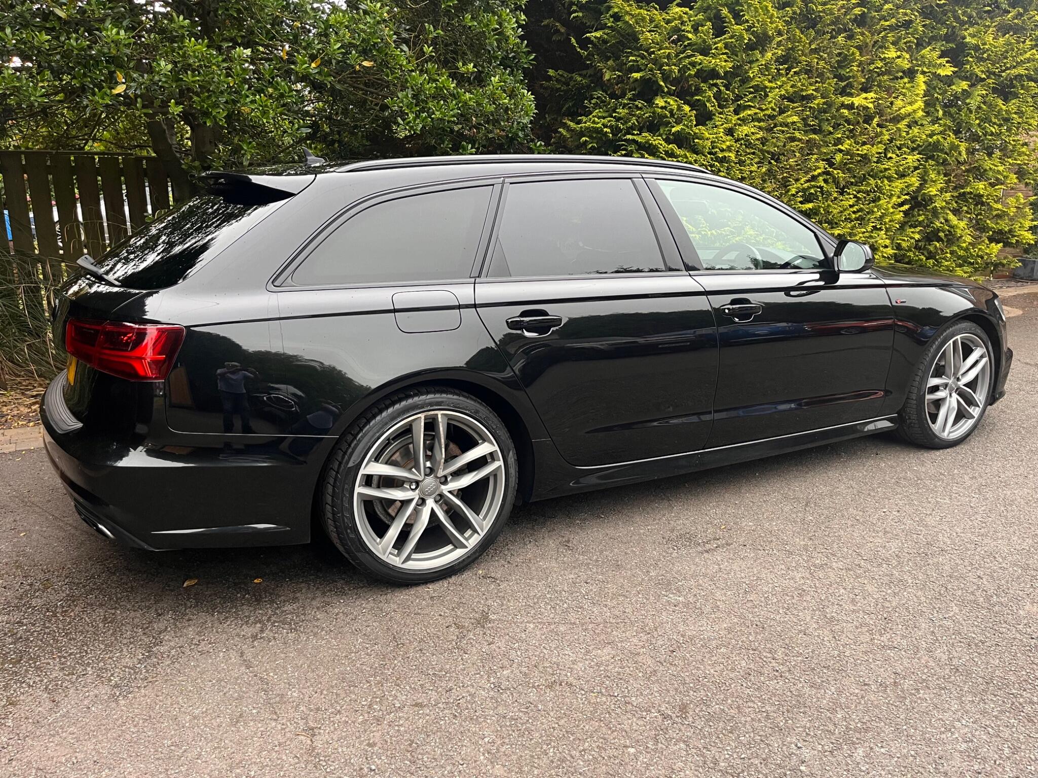 Audi A6 view 17