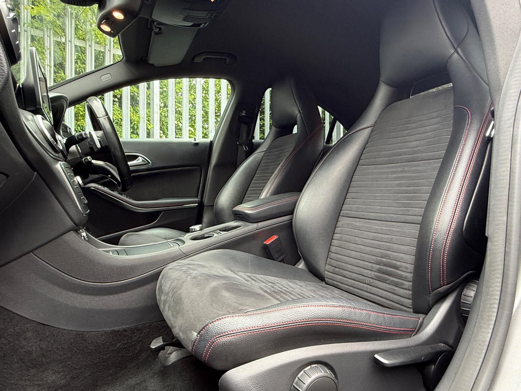 2015 Mercedes-Benz CLA image 46