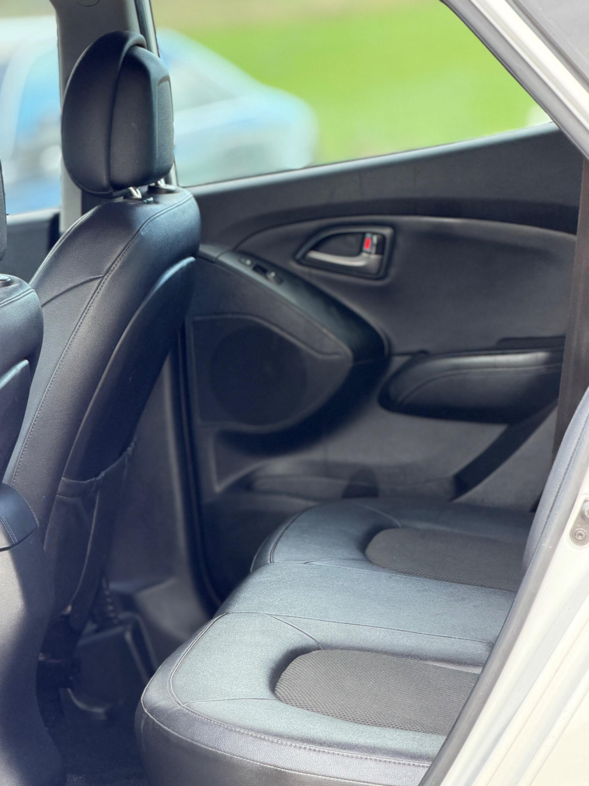 2014 Hyundai ix35 1.6 GDi SE Euro 5 5dr image 24