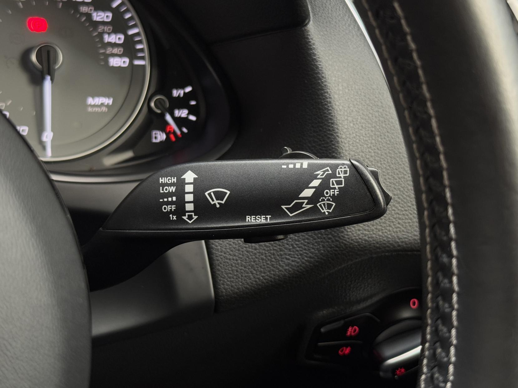 Audi SQ5 view 40