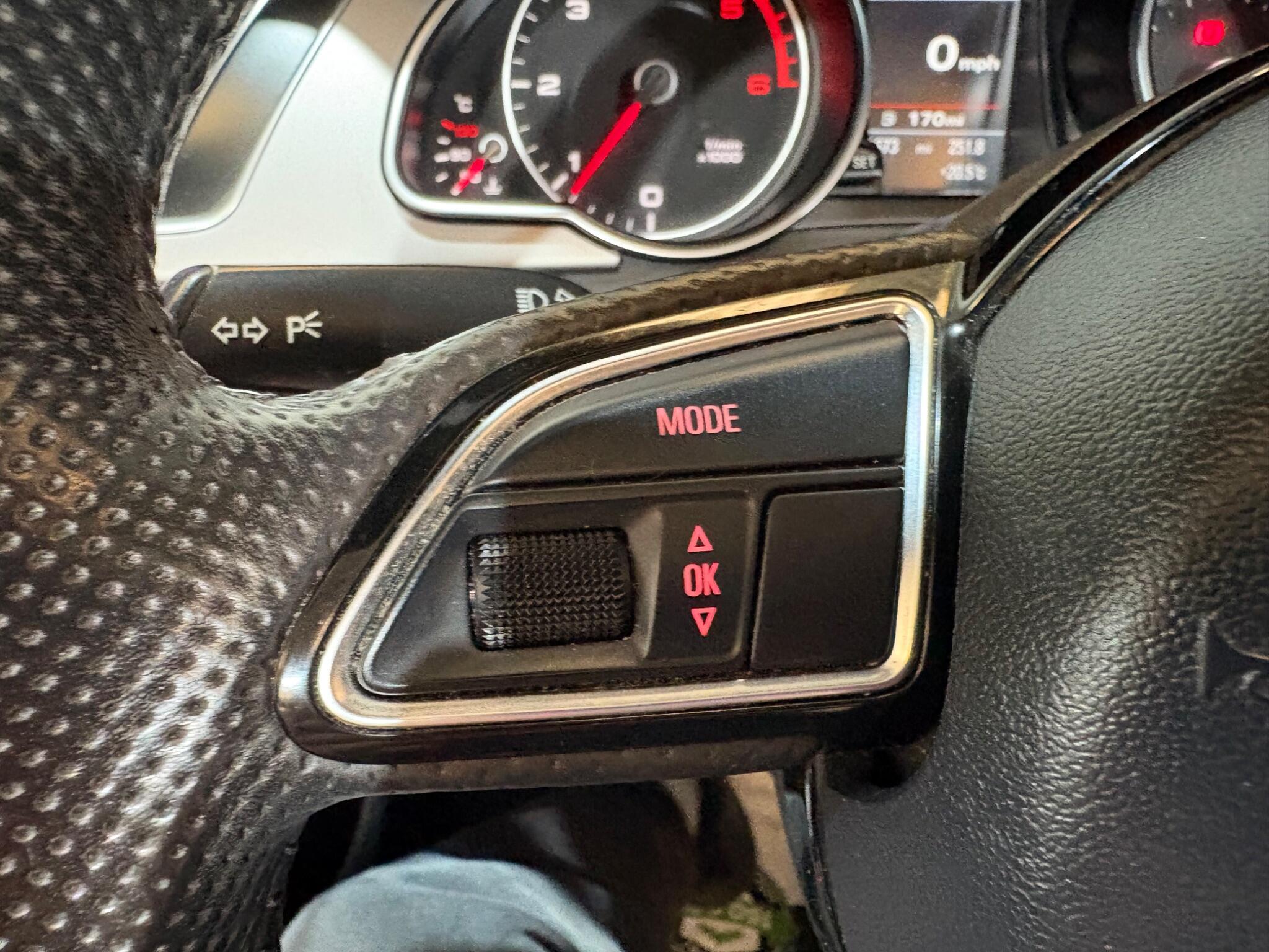 Audi A5 Cabriolet view 27