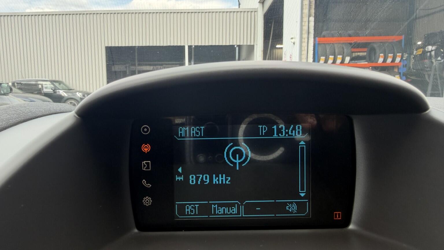 Ford Fiesta view 33