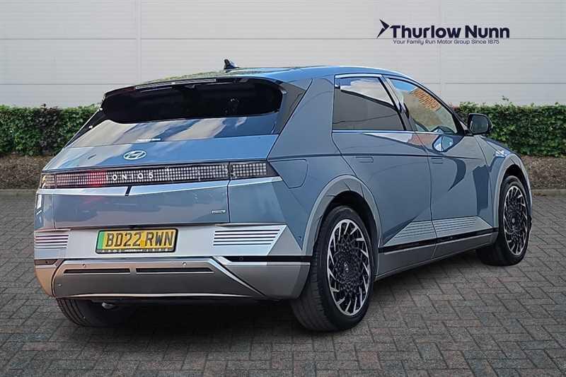 Hyundai Ioniq 5 view 3