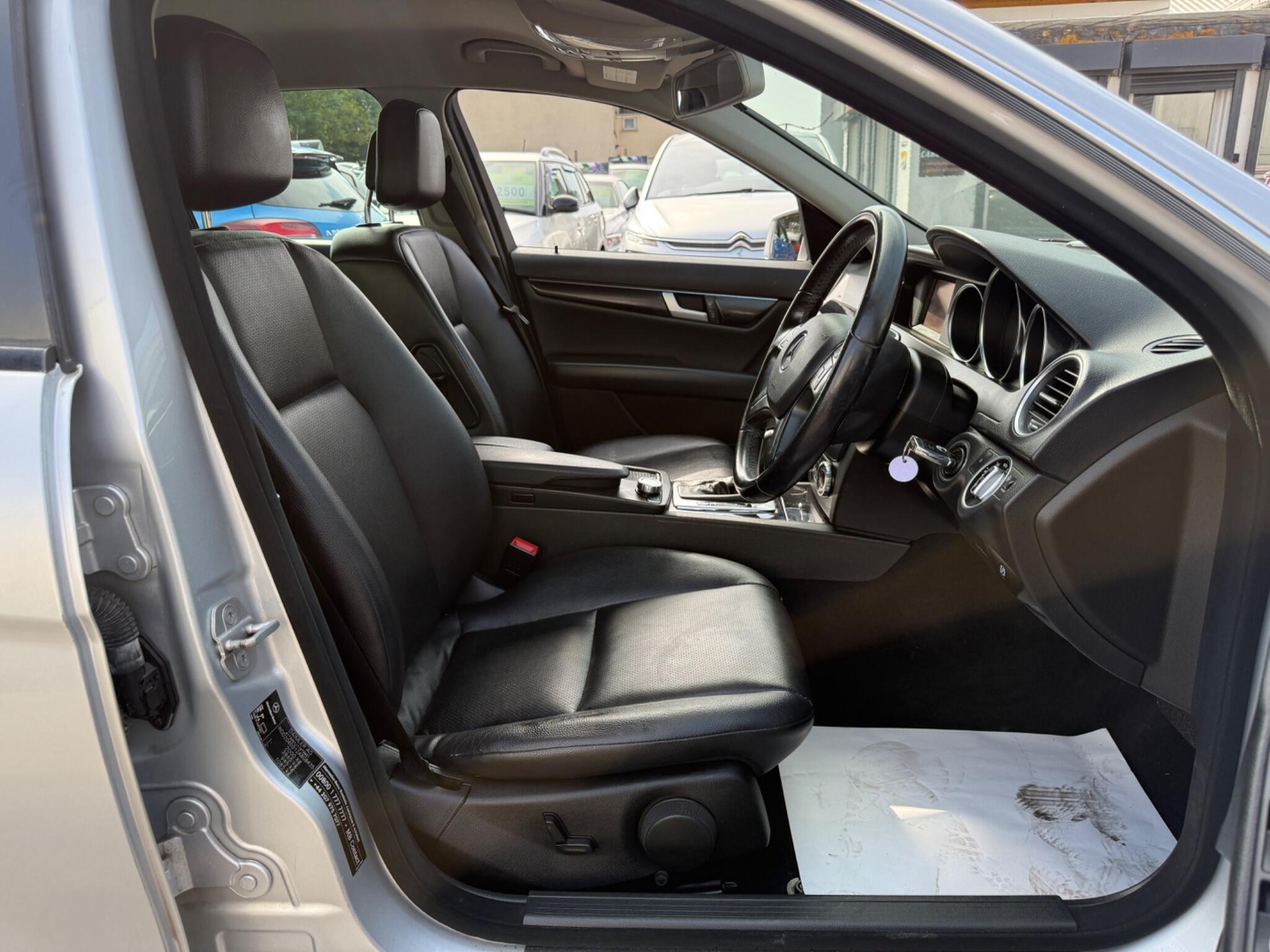 Mercedes-Benz C Class - Image 26