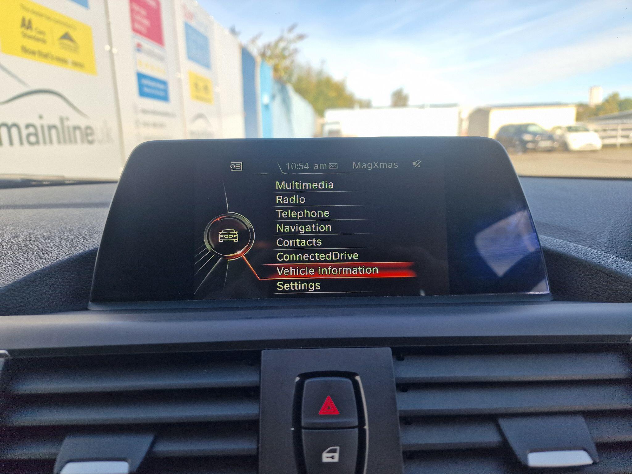BMW 1 Series view 49