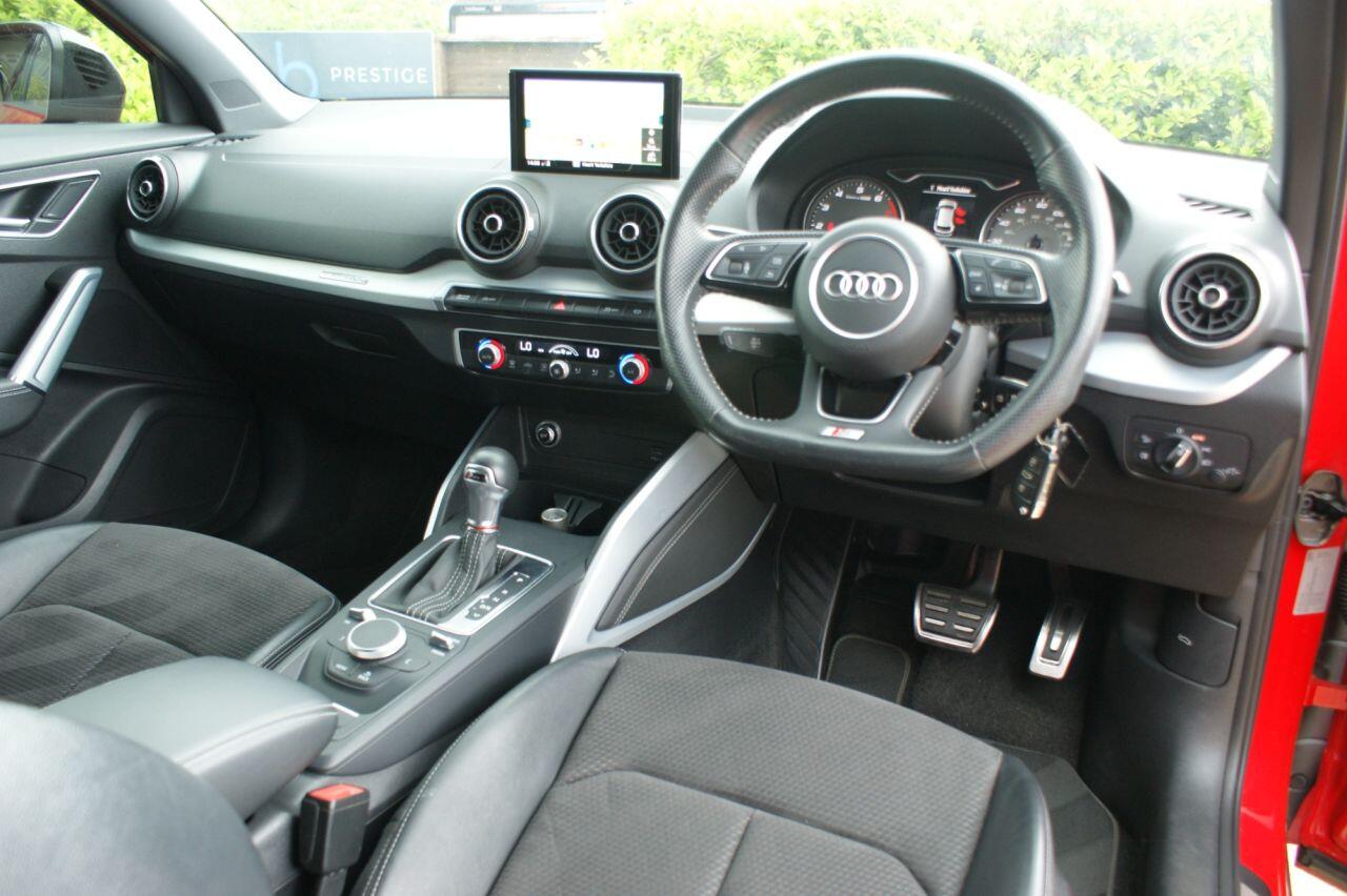 Audi SQ2 view 3