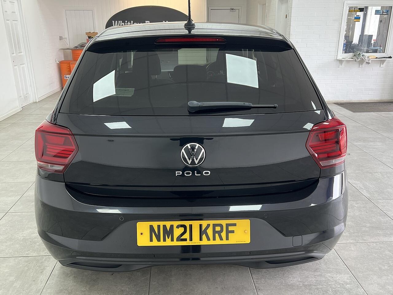 Volkswagen Polo view 4