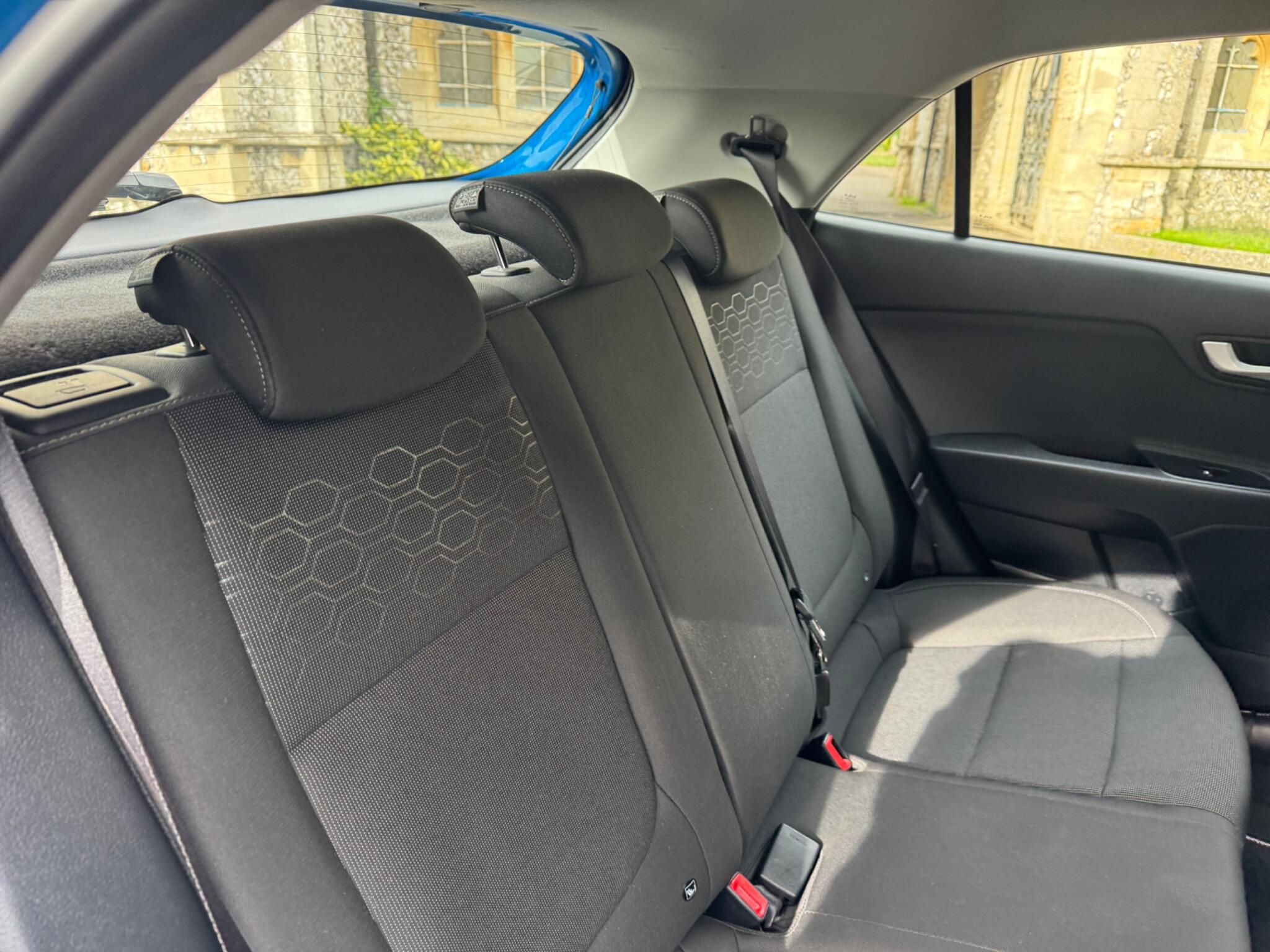 Kia Rio view 38