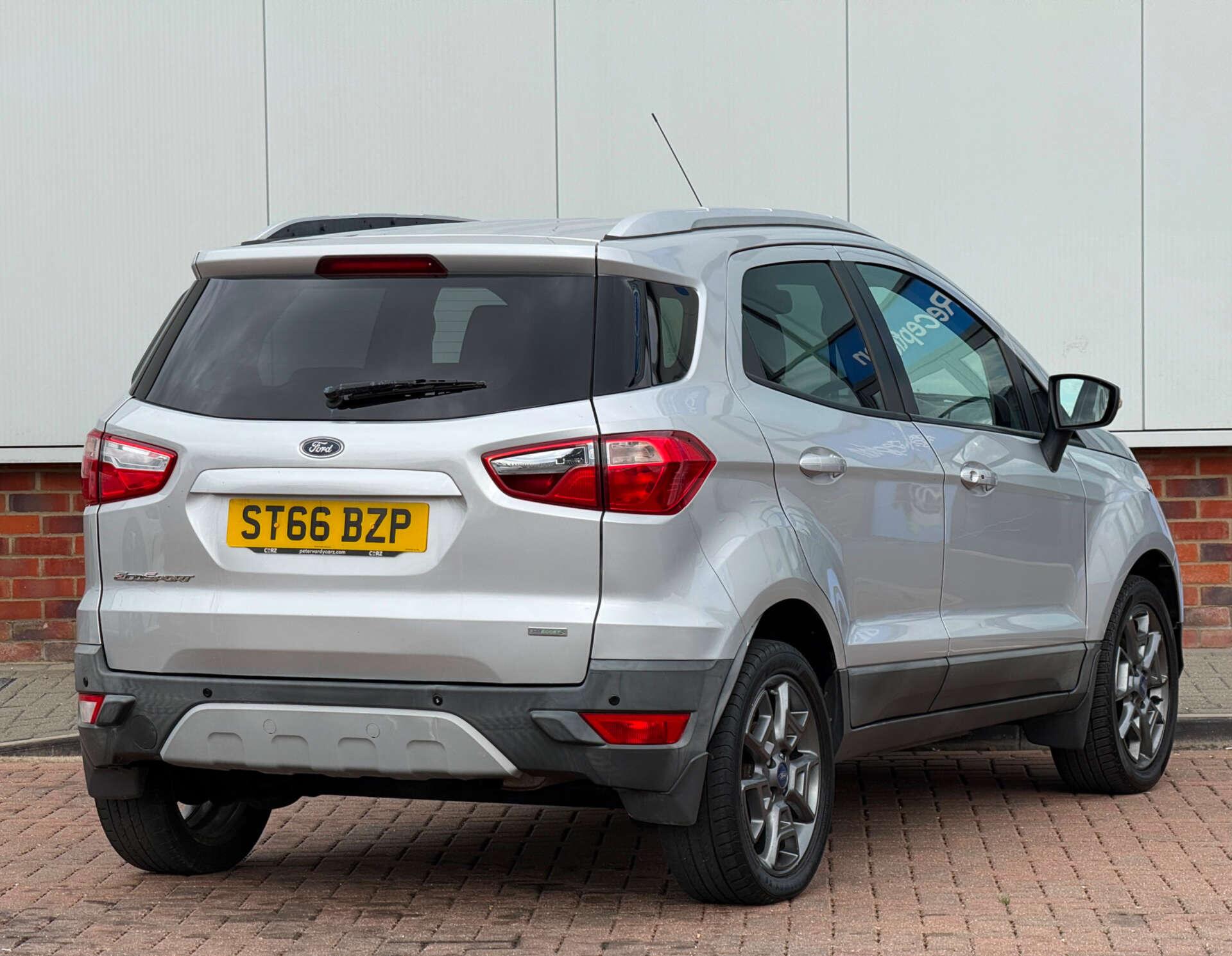 Ford Ecosport view 10