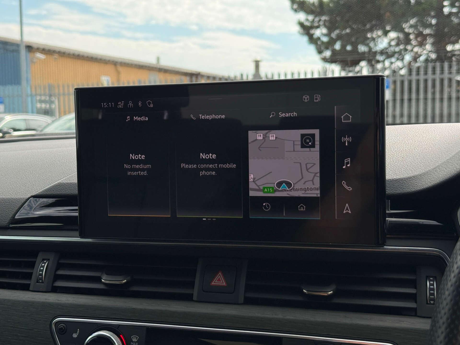 Audi A4 view 74