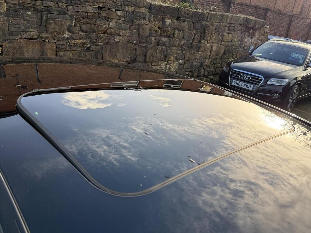 Mercedes-Benz GLC view 9