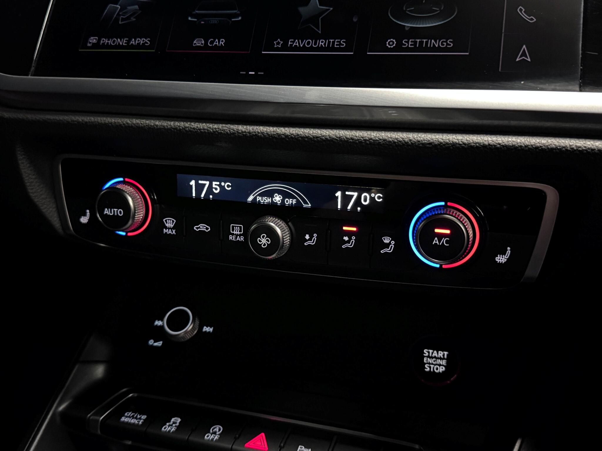 Audi RS Q3 view 48