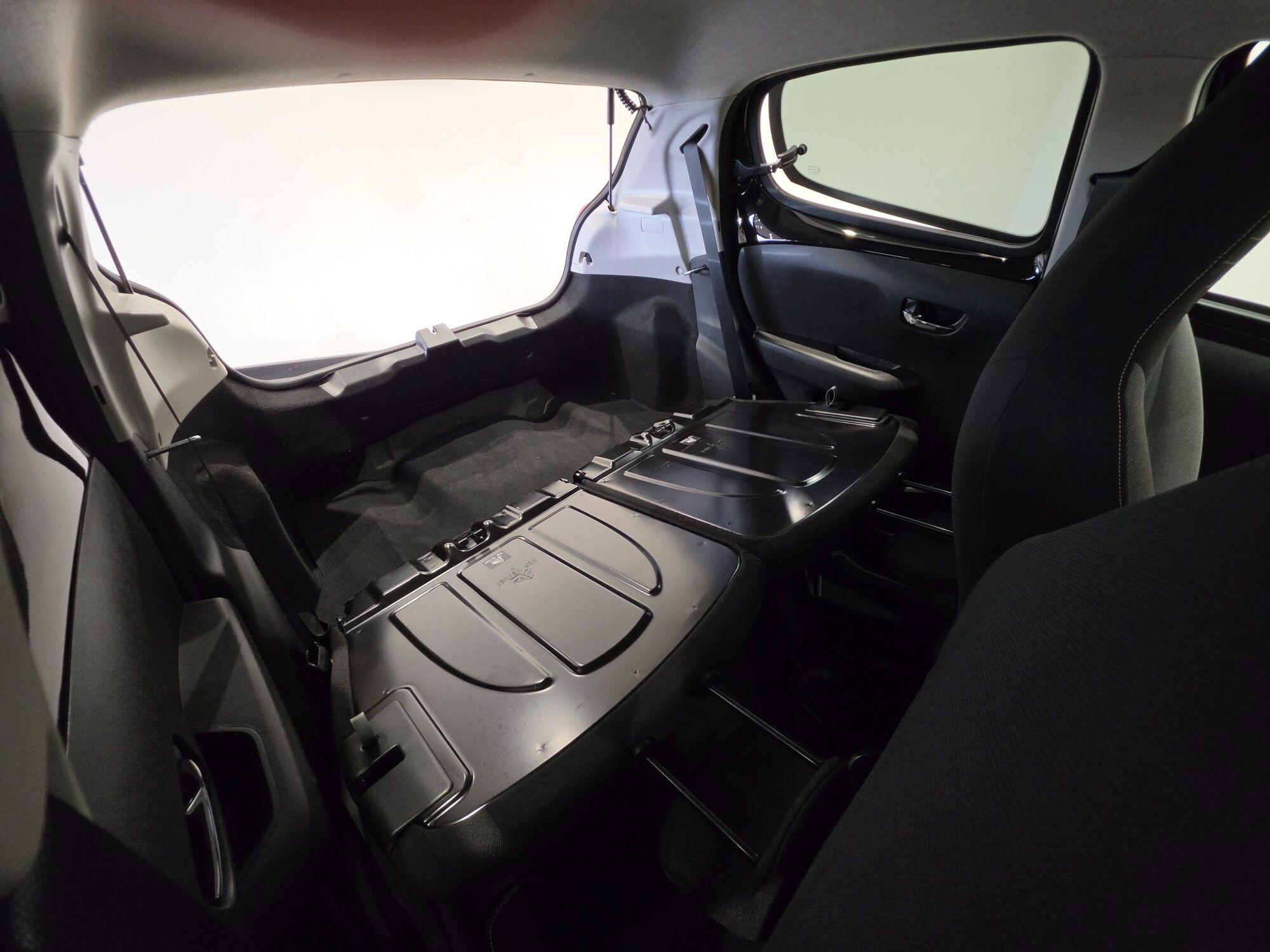Peugeot 108 view 57