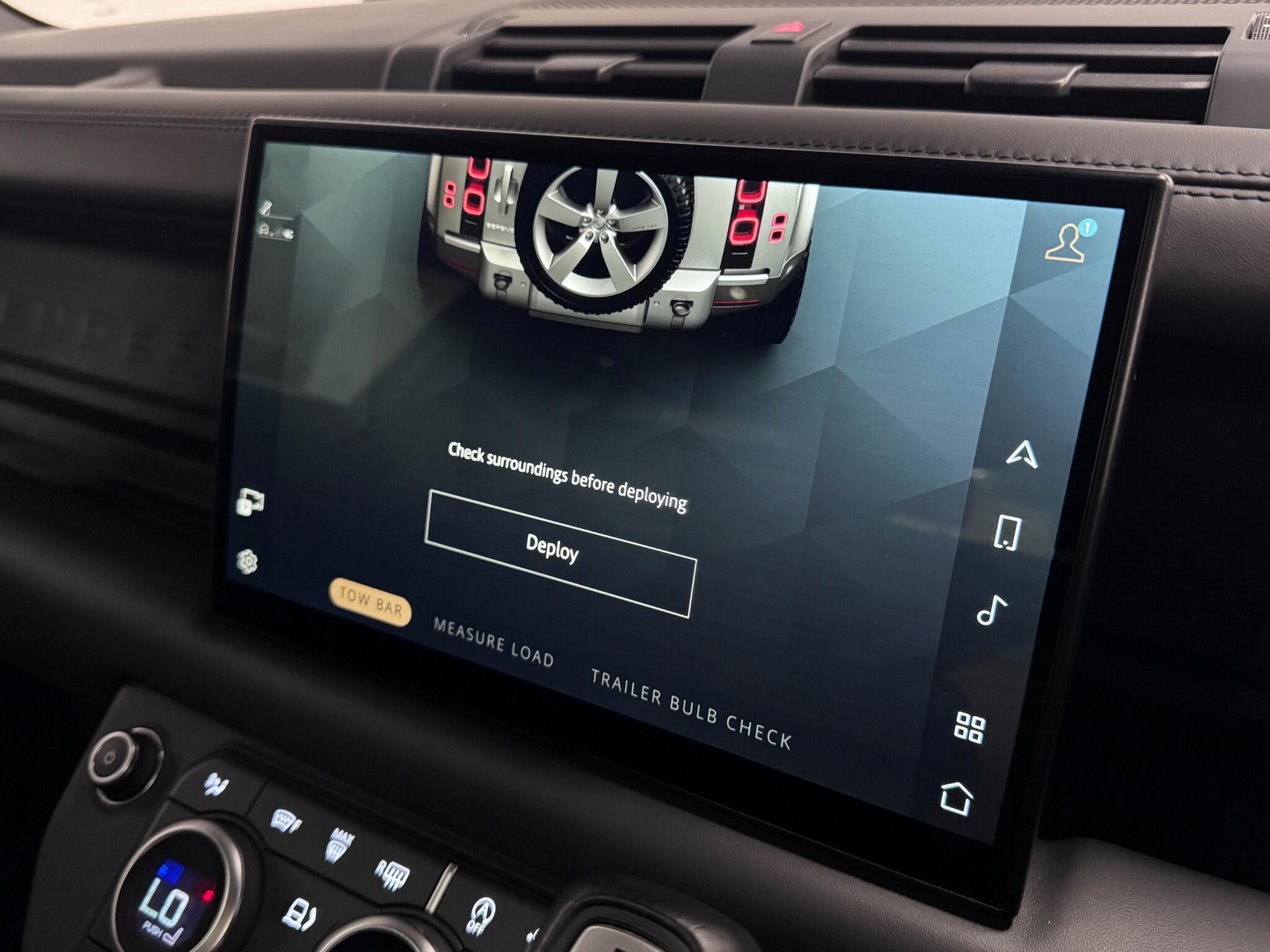 Land Rover Defender view 63