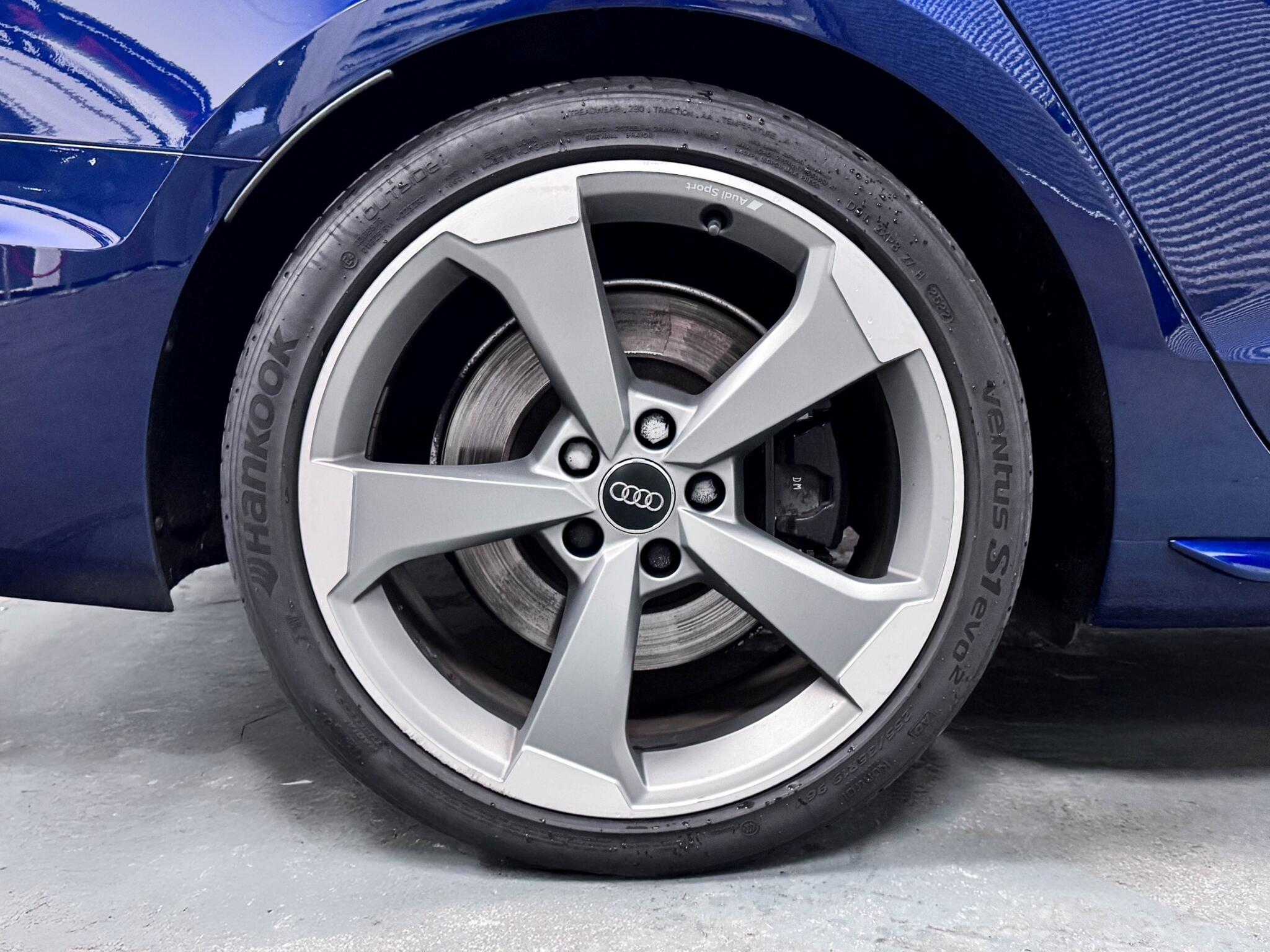 Audi S4 view 53