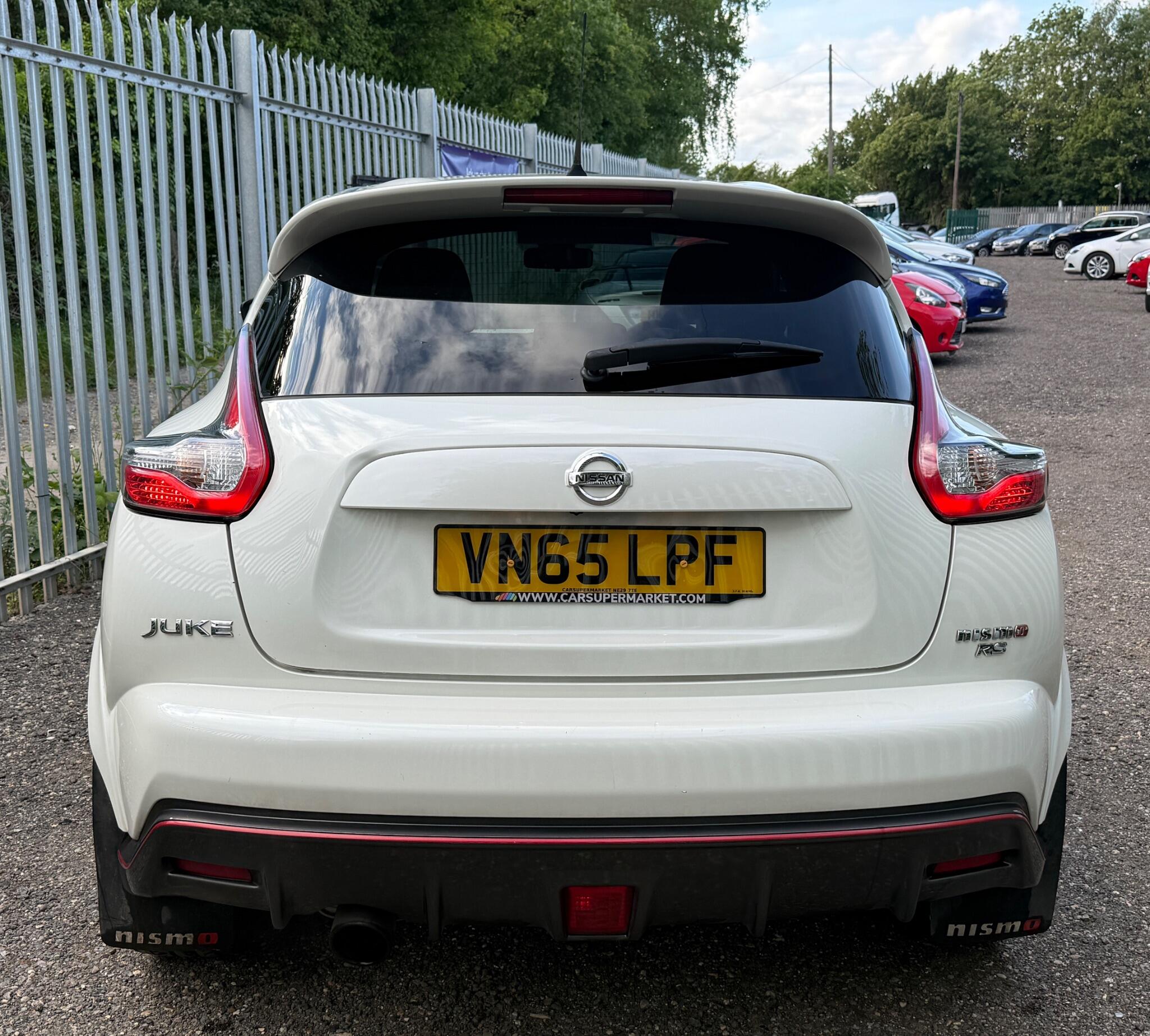 2015 Nissan Juke image 14