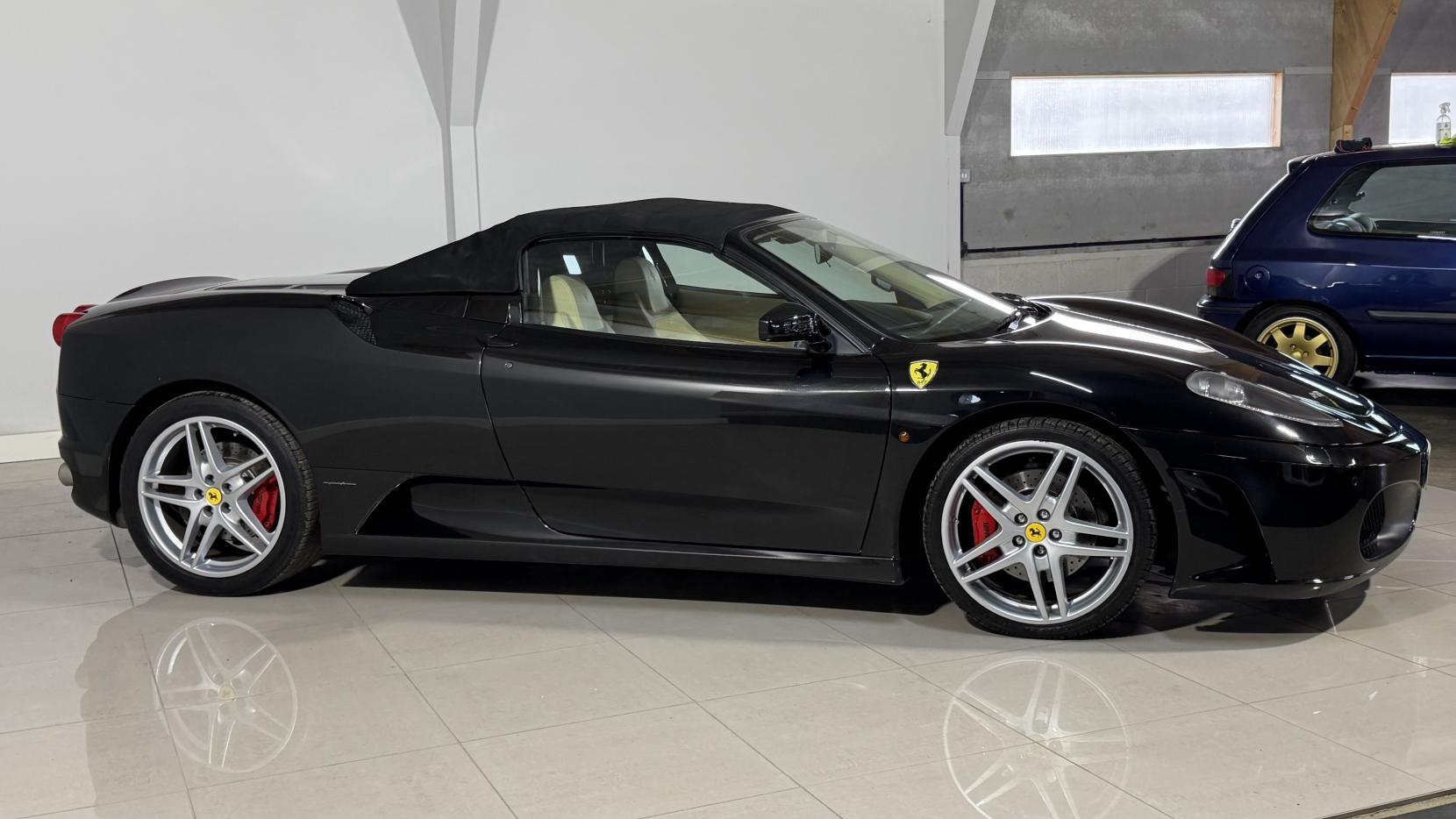 Ferrari F430 view 14