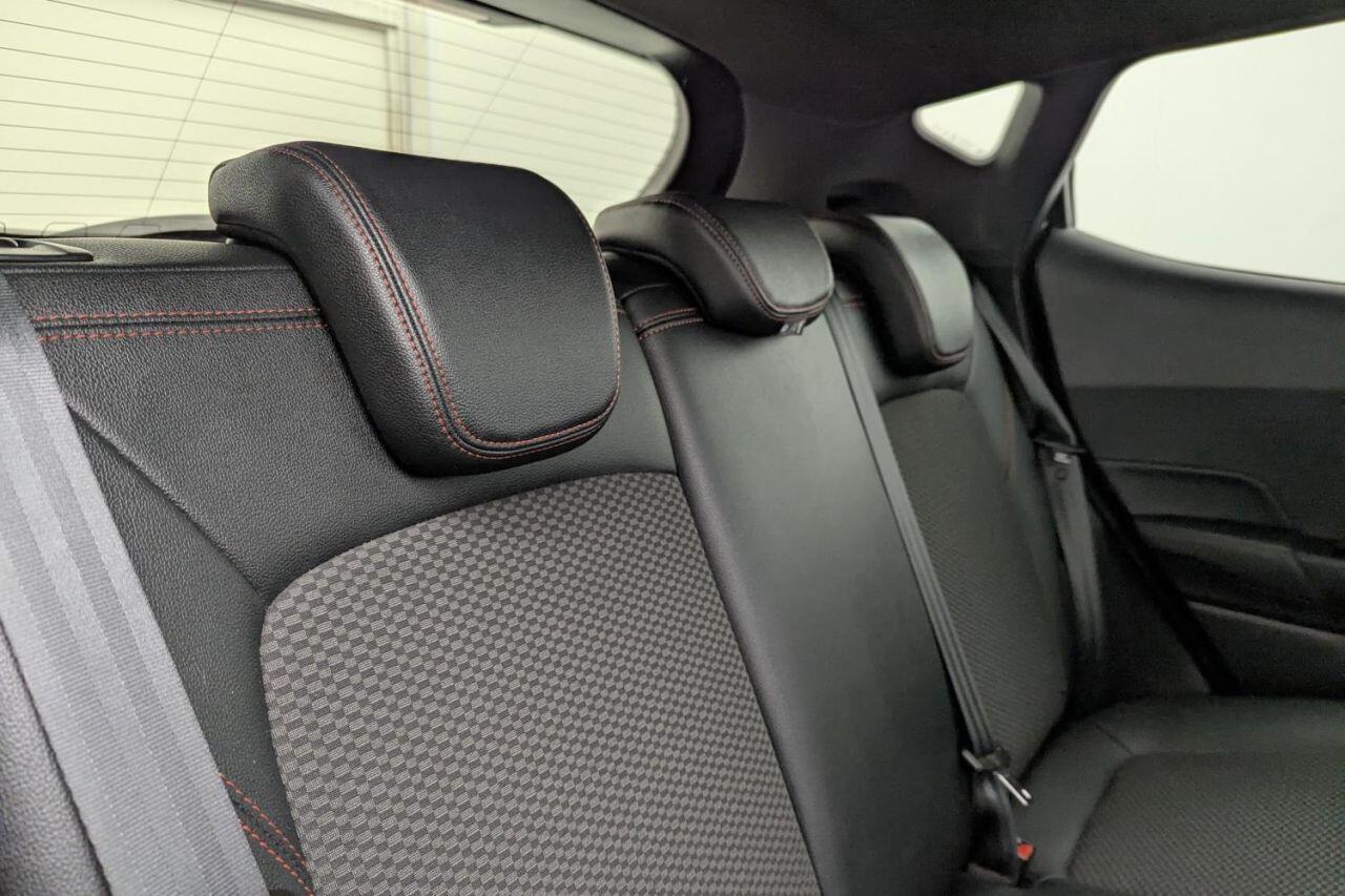 Ford Fiesta view 18