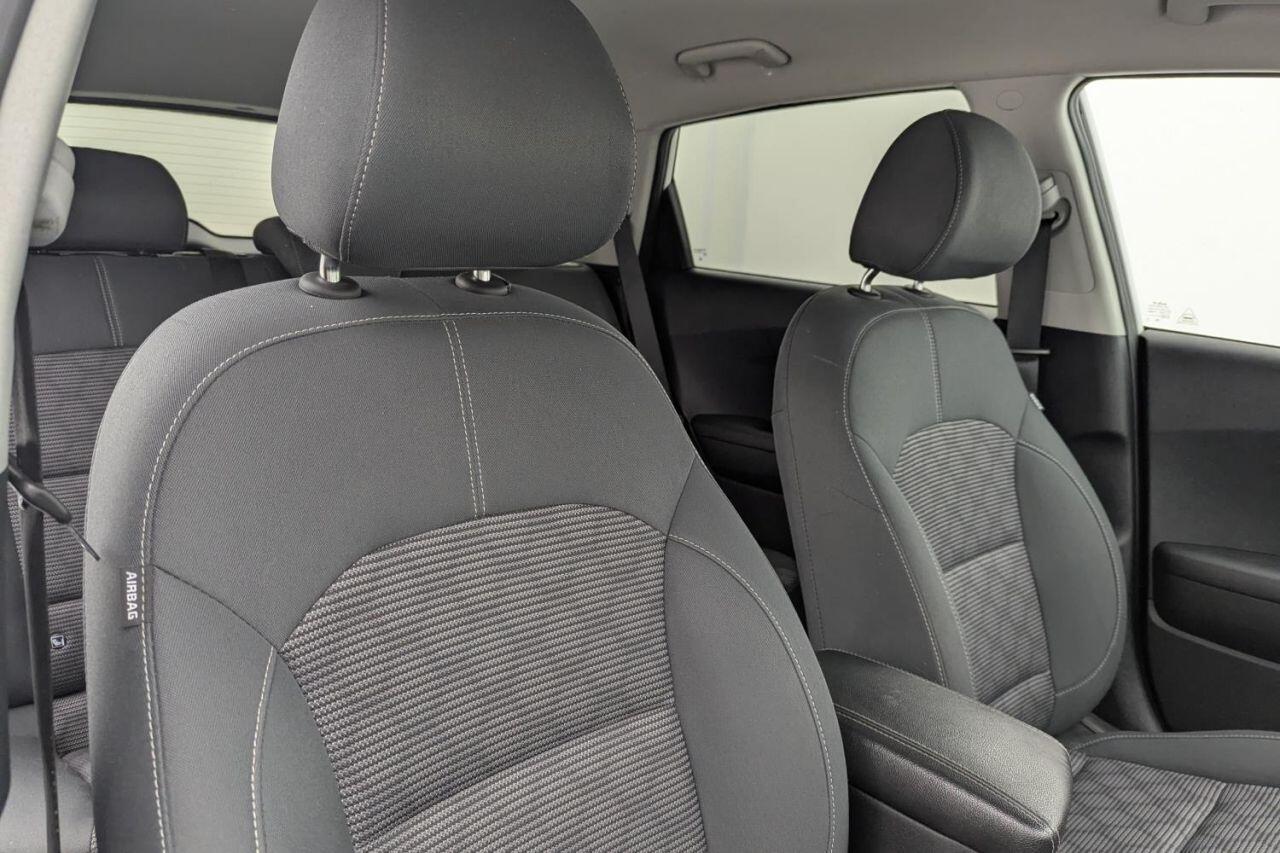Kia Niro view 15