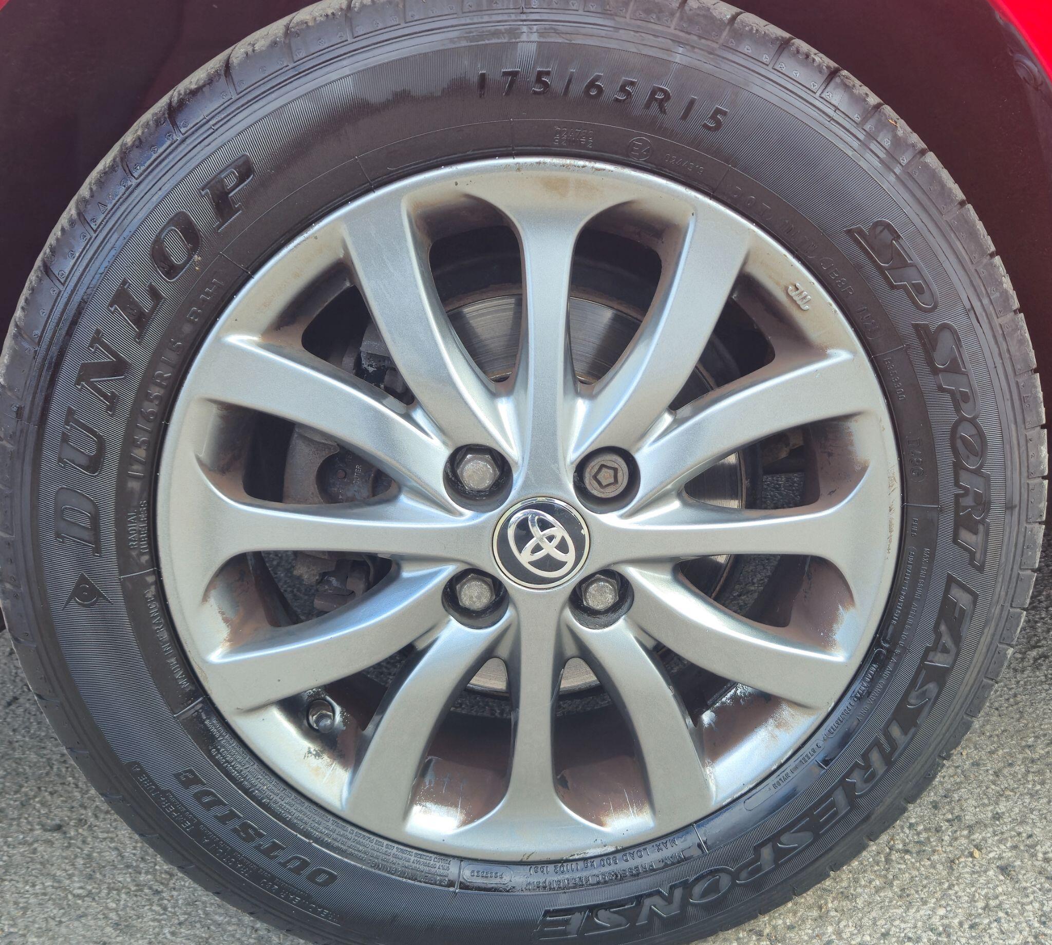 Toyota Yaris view 33