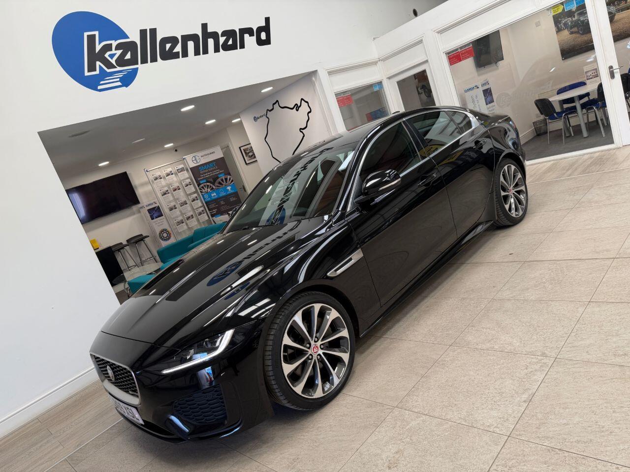 Jaguar Xe view 10