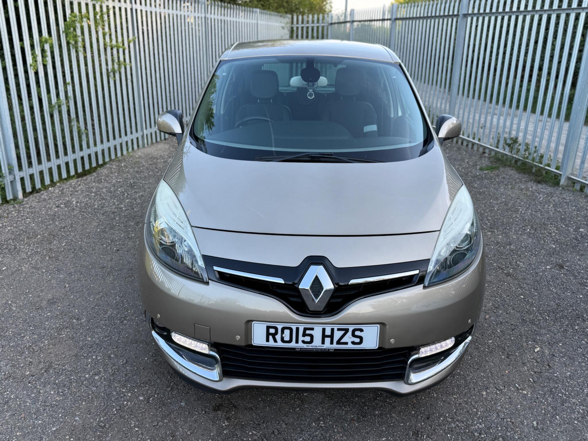 2015 Renault Scenic image 4